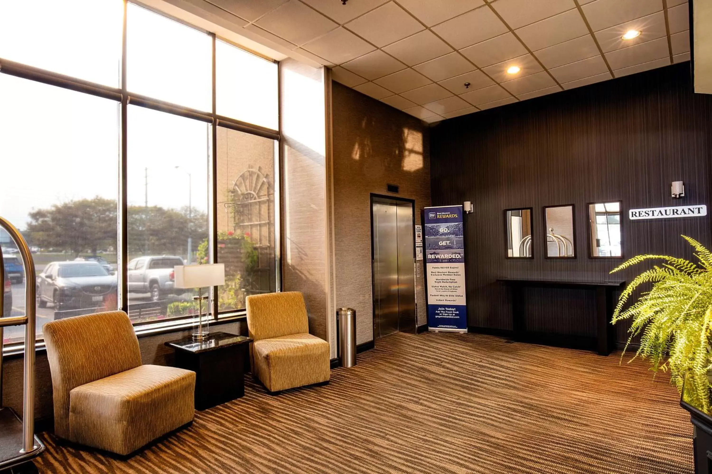 Lobby or reception, Lobby/Reception in Best Western Voyageur Place Hotel