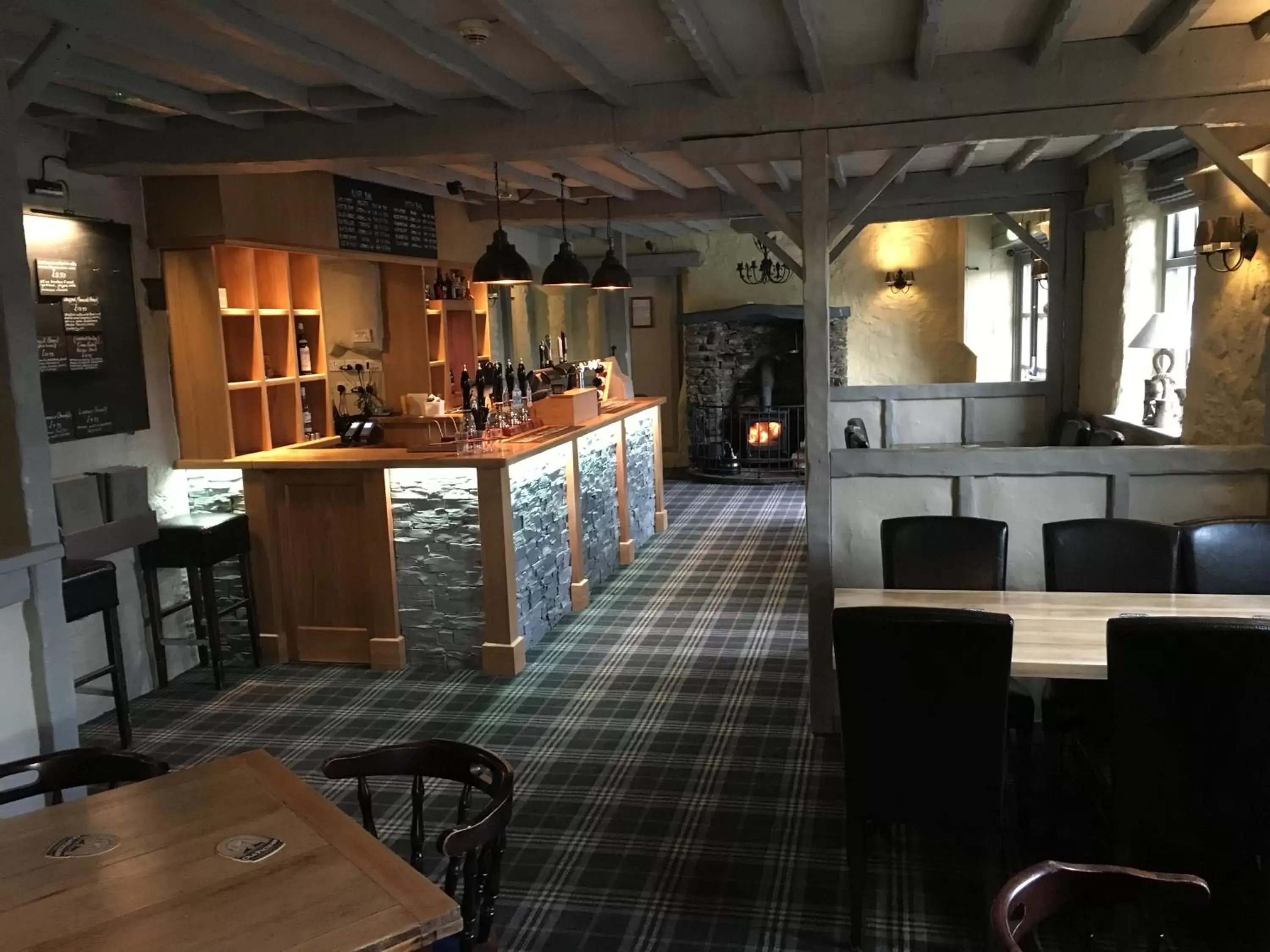 Dining area, Kitchen/Kitchenette in The Watermill Inn & Brewery