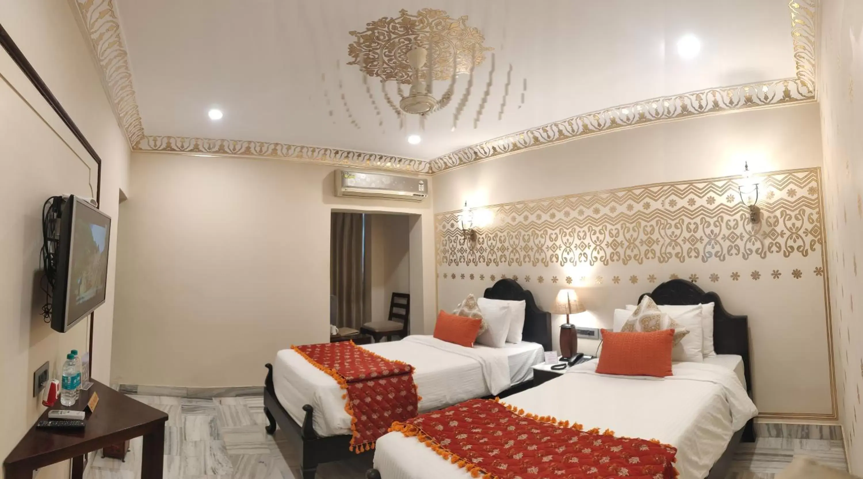 Deluxe Double or Twin Room Free Pick up on Arrival only from Train or Bus station in Laxmi Palace Heritage Boutique Hotel Deluxe Double or Twin Room Free Pick up on Arrival only from Train or Bus station in Laxmi Palace Heritage Boutique Hotel