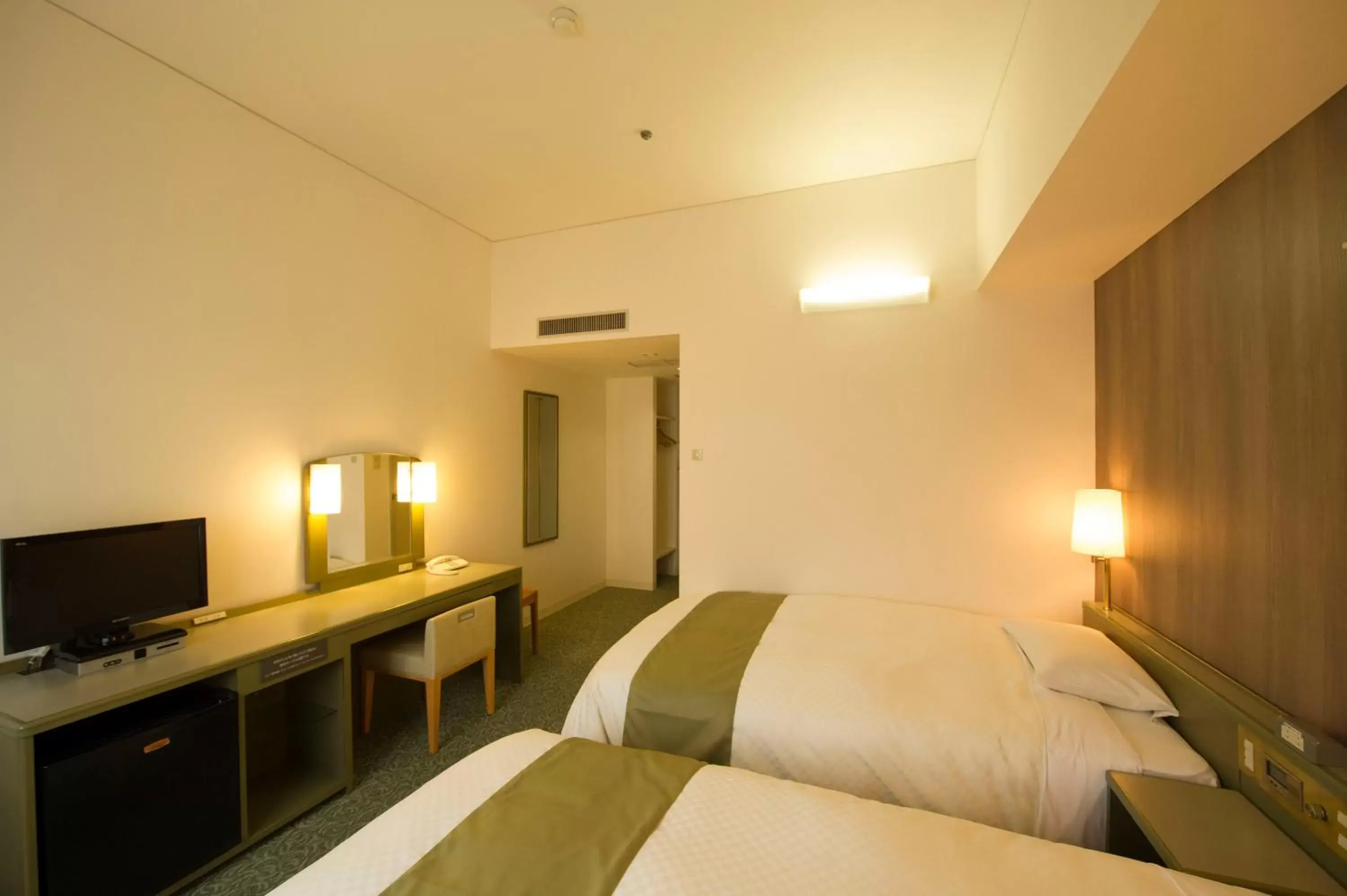 Twin Room - Non-Smoking in Court Hotel Asahikawa Twin Room - Non-Smoking in Court Hotel Asahikawa