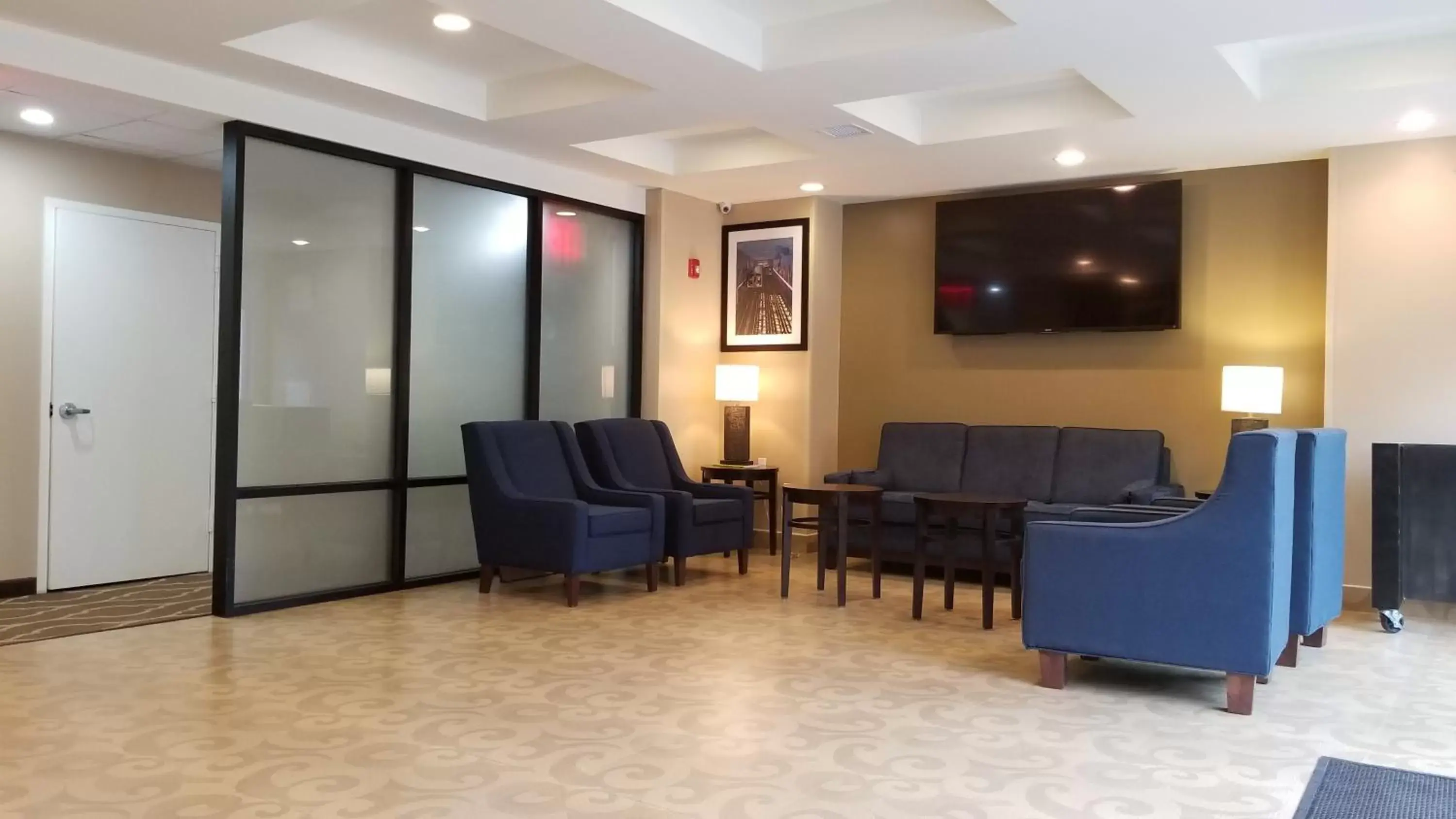 Lobby or reception in Days Inn by Wyndham Brooklyn Marine Park