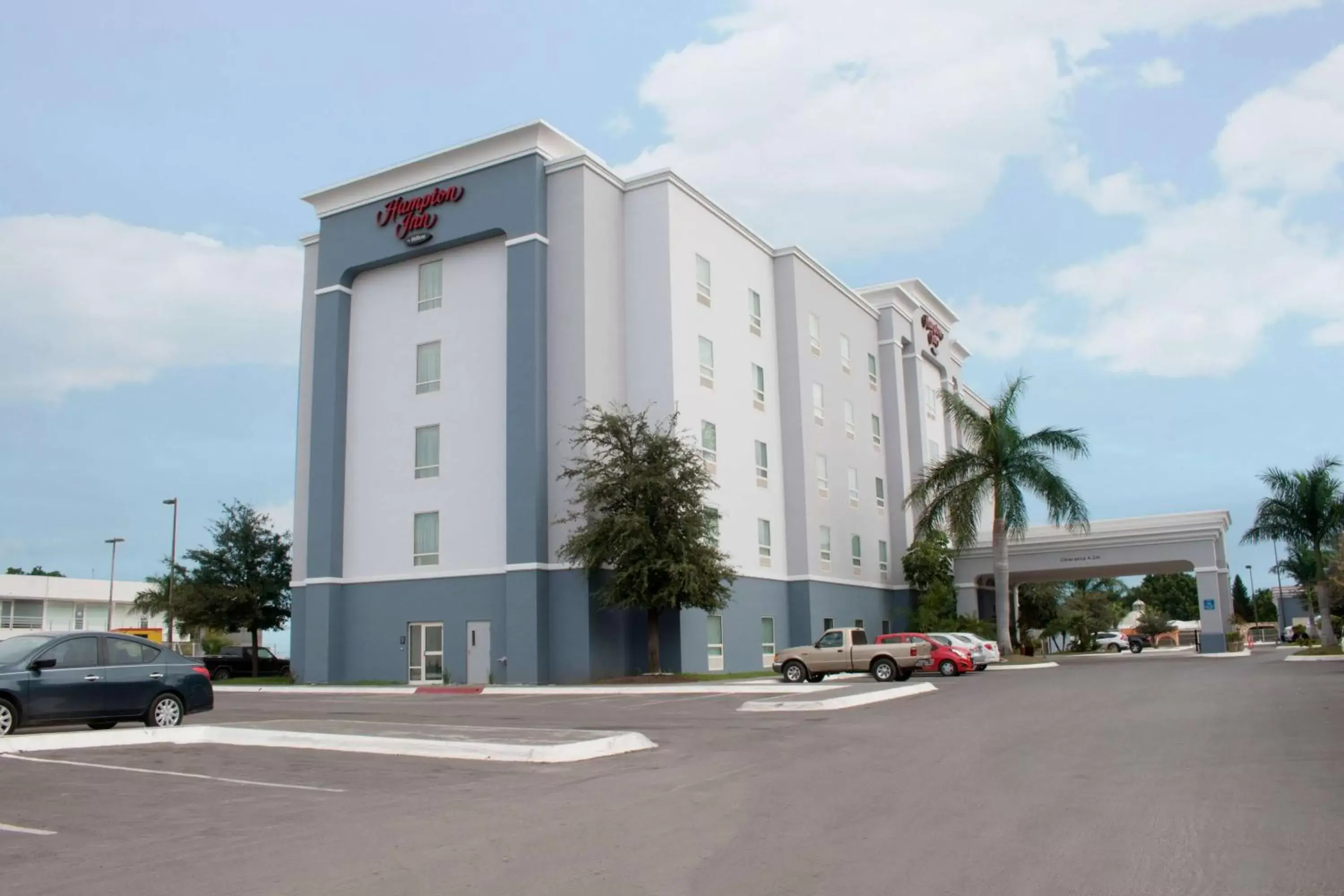 Property Building in Hampton Inn by Hilton Ciudad Victoria