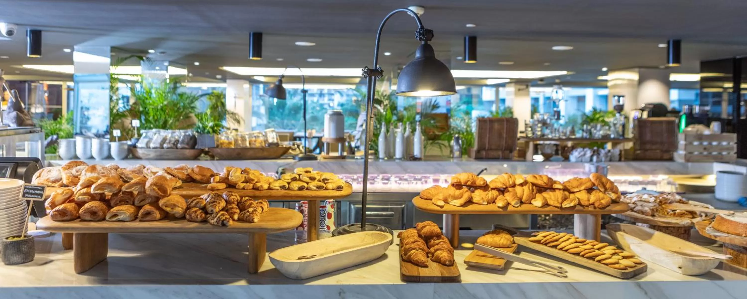 Buffet breakfast in INNSiDE by Meliá Palma Bosque