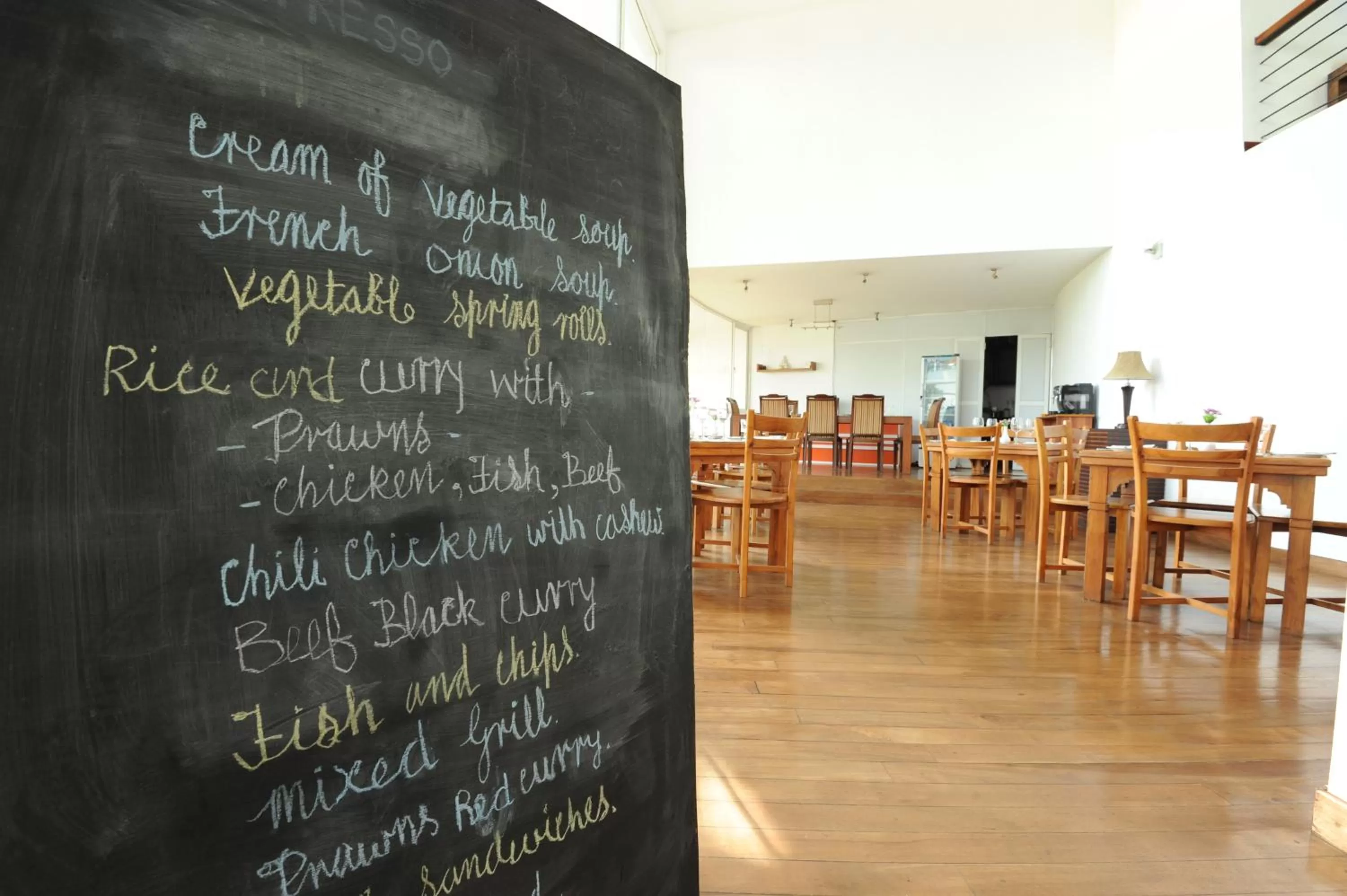 Restaurant/places to eat in Hotel See Kandy