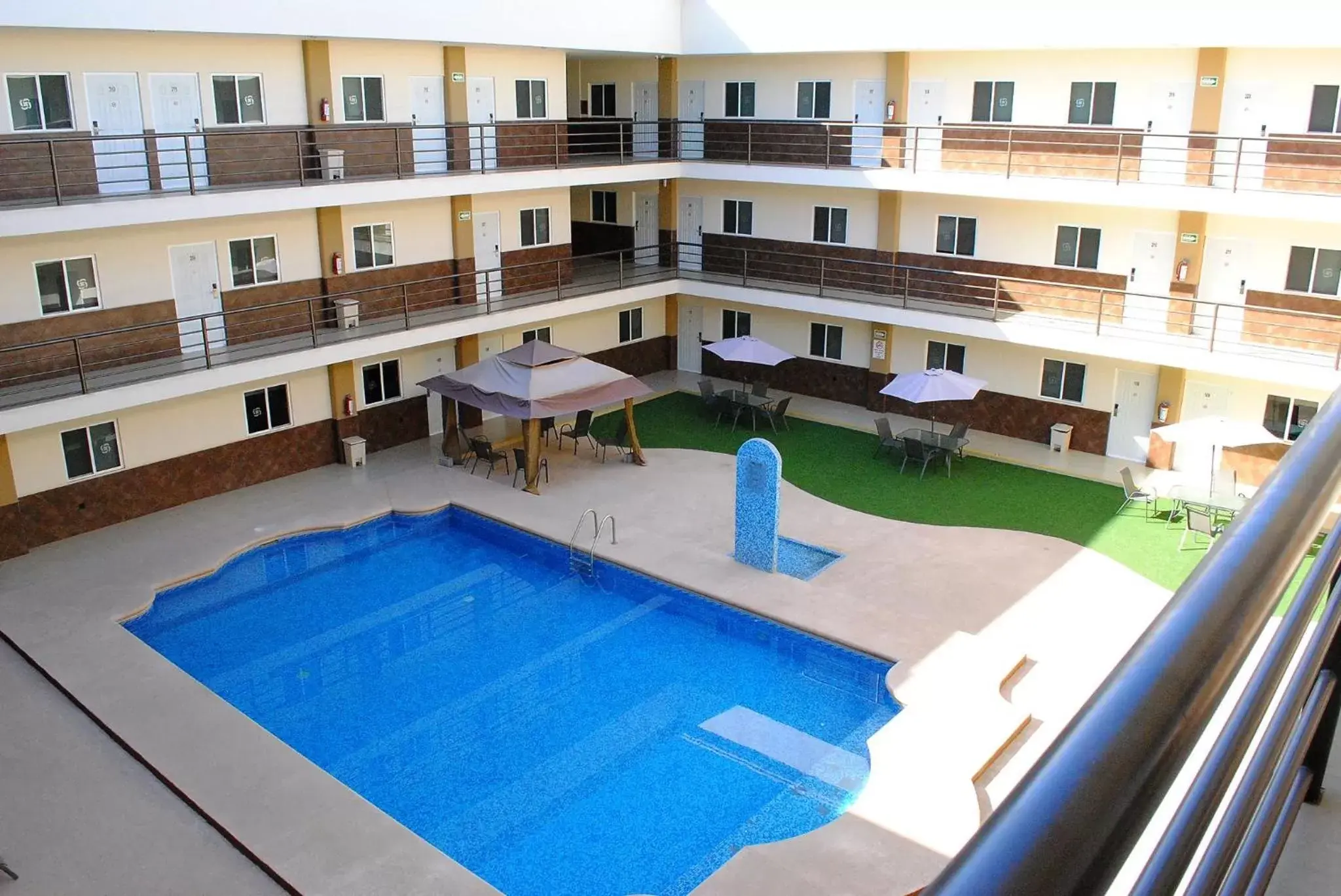 Swimming pool, Pool View in Gran Hotel Residencial Galerias