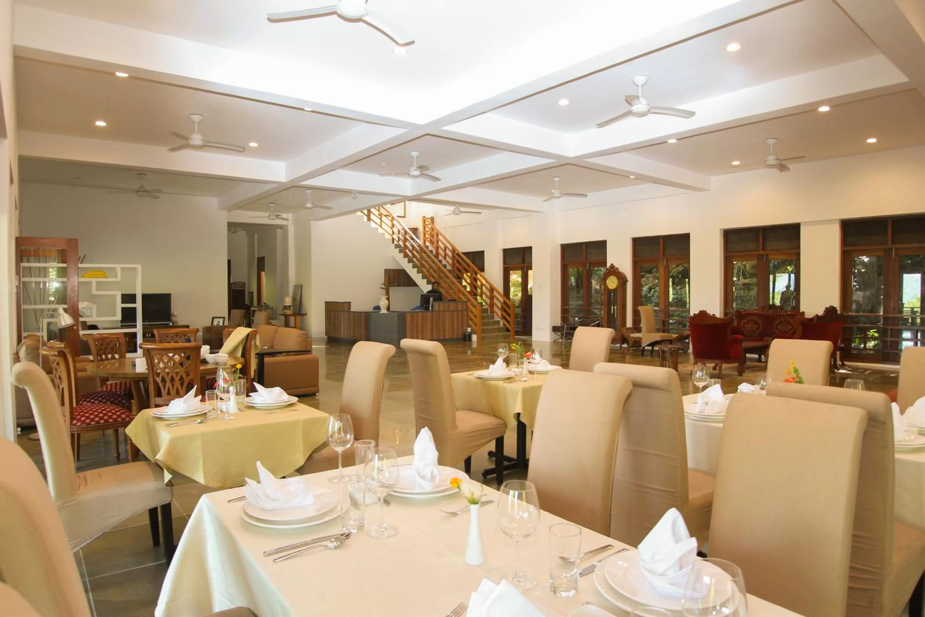 Restaurant/places to eat in Harmony Valley Retreat