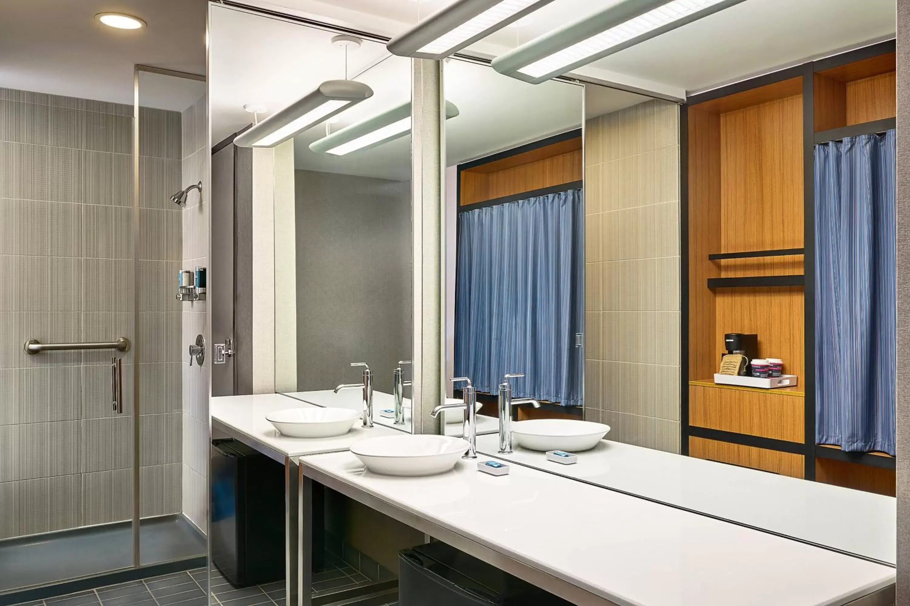 Bathroom in Aloft Denver Airport at Gateway Park