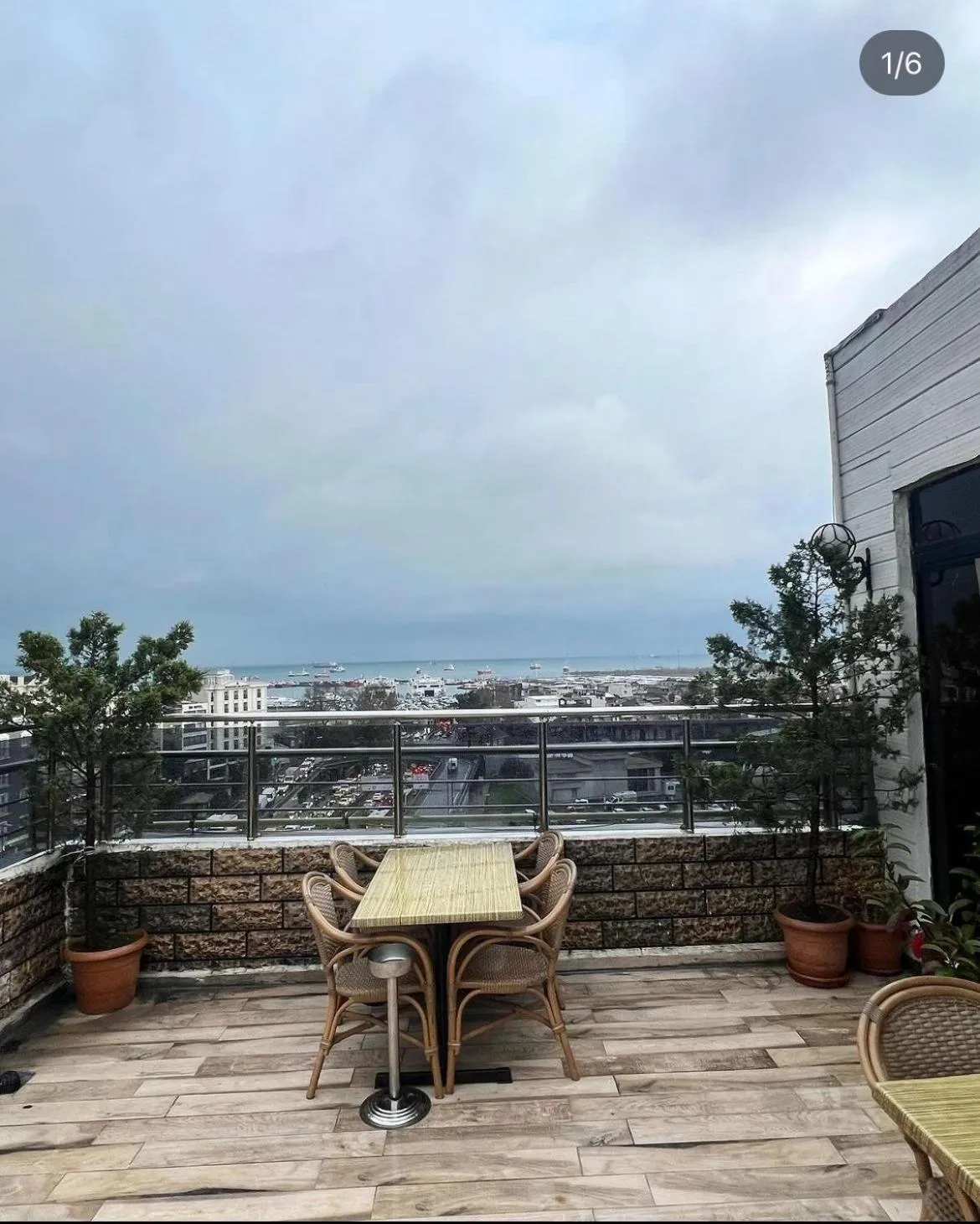 Restaurant/places to eat in Marmara Place Old City Hotel