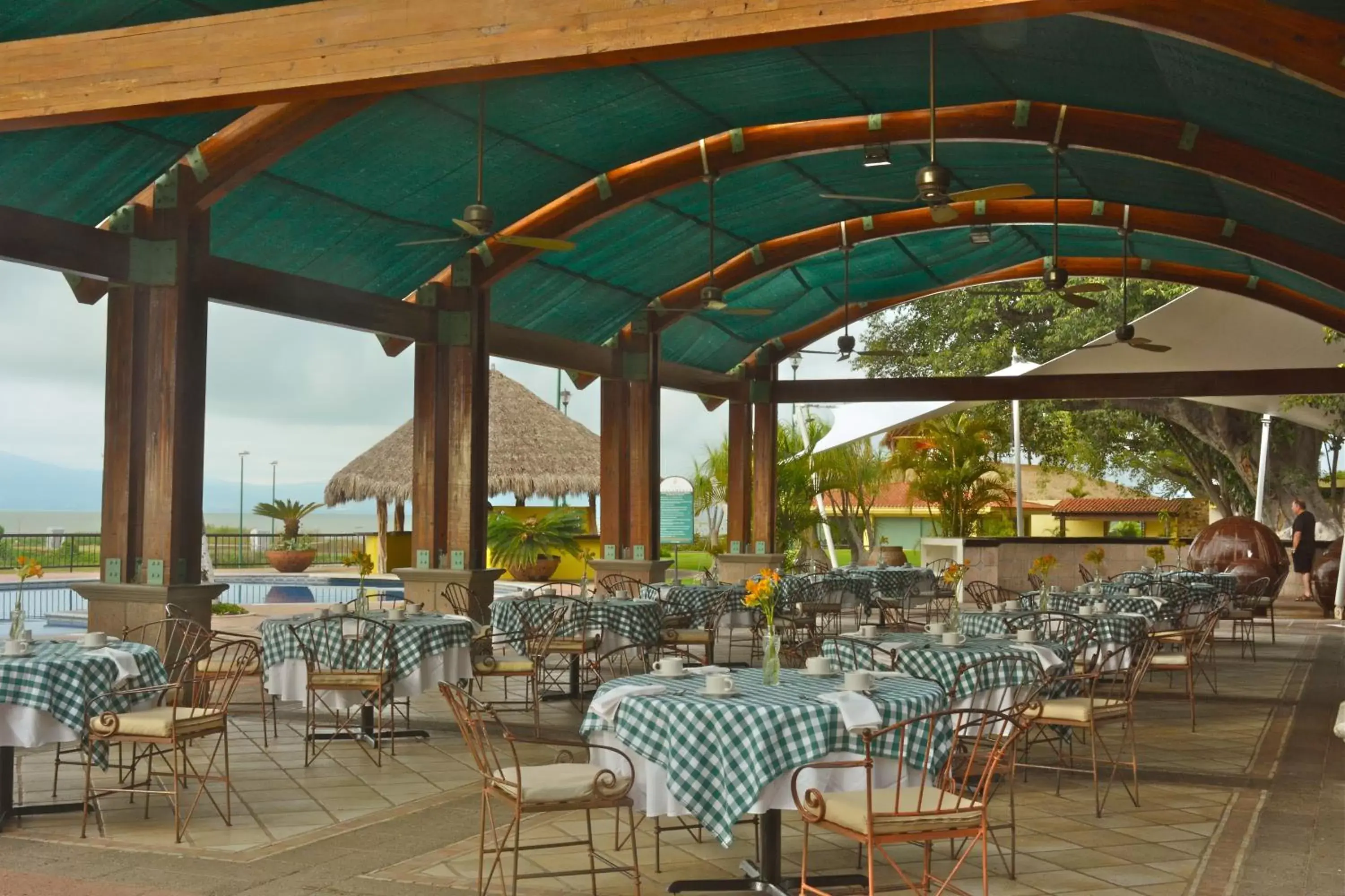 Restaurant/places to eat in Real de Chapala Restaurant/places to eat in Real de Chapala