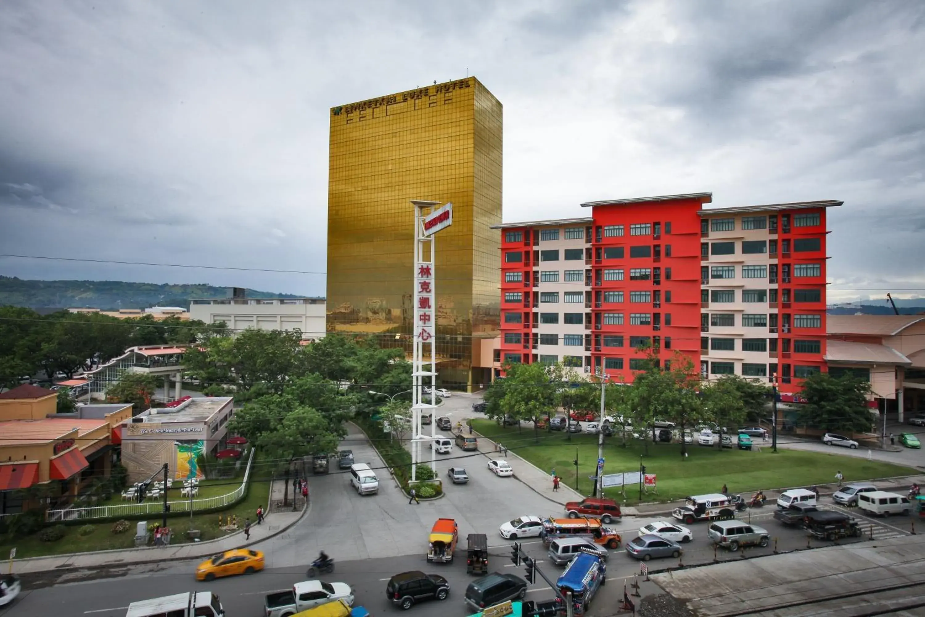 Facade/entrance in Limketkai Luxe Hotel Facade/entrance in Limketkai Luxe Hotel