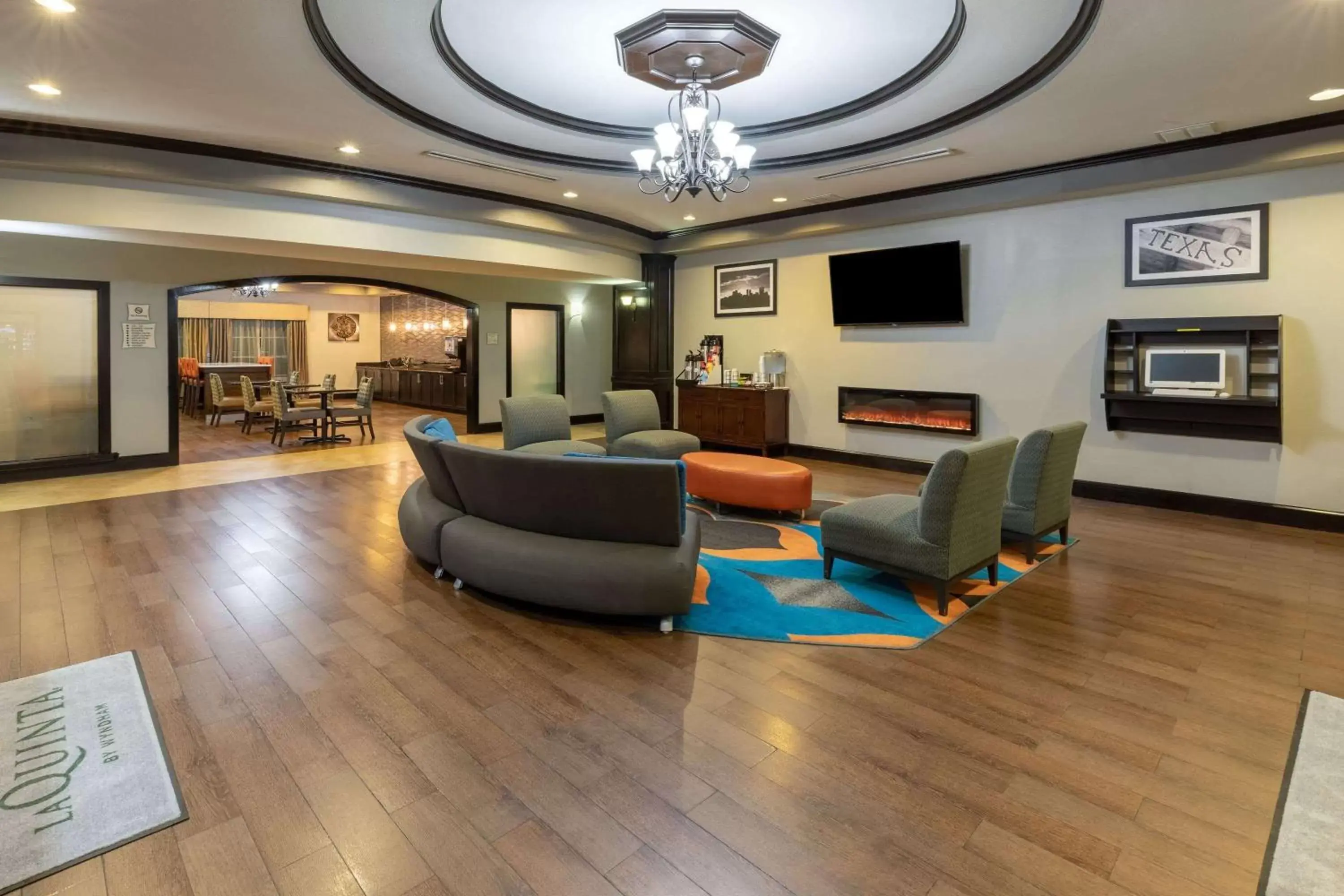 Lobby or reception, Lobby/Reception in La Quinta by Wyndham Fort Worth - Lake Worth