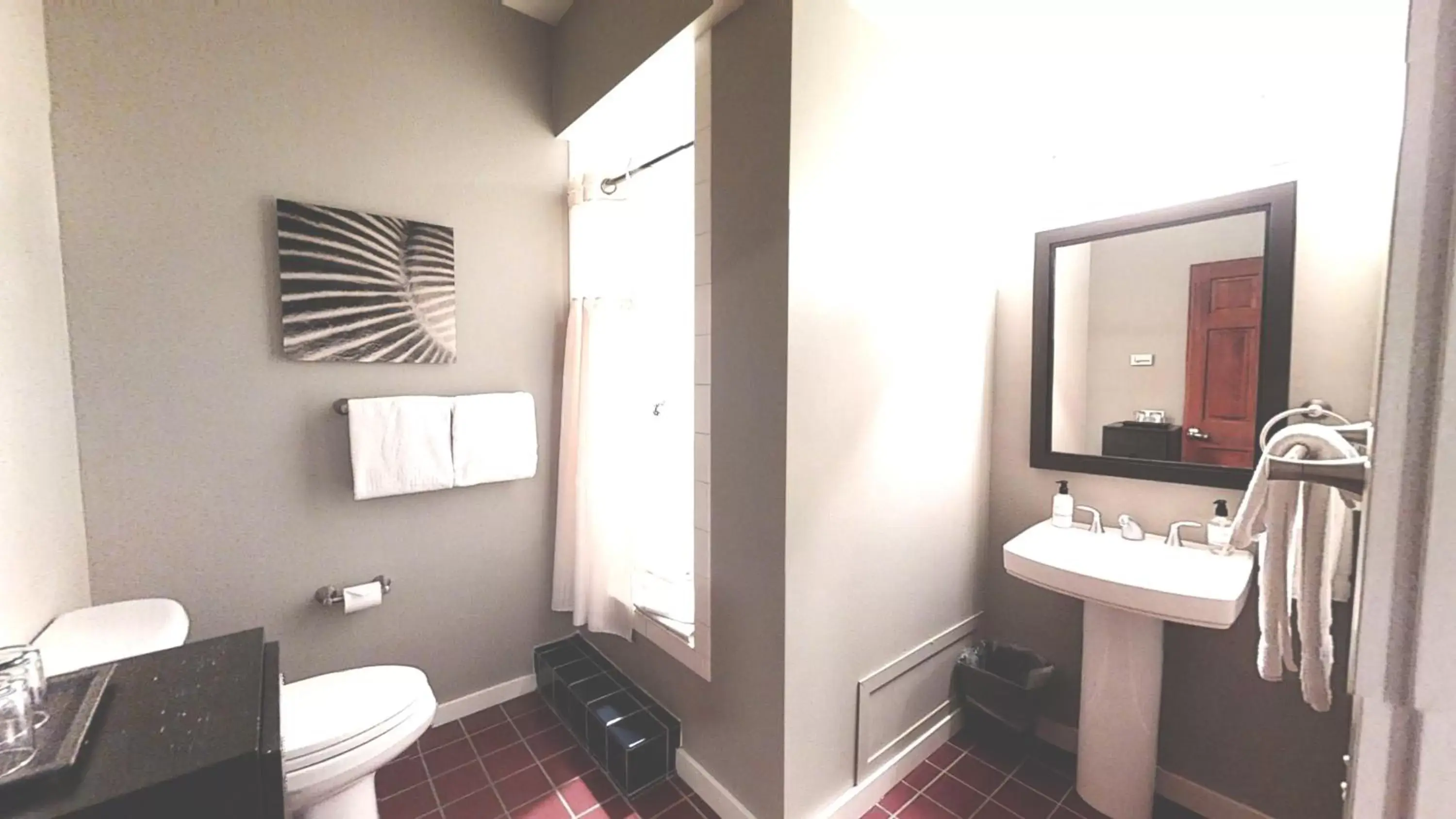 Bathroom in Bird Rock Hotel