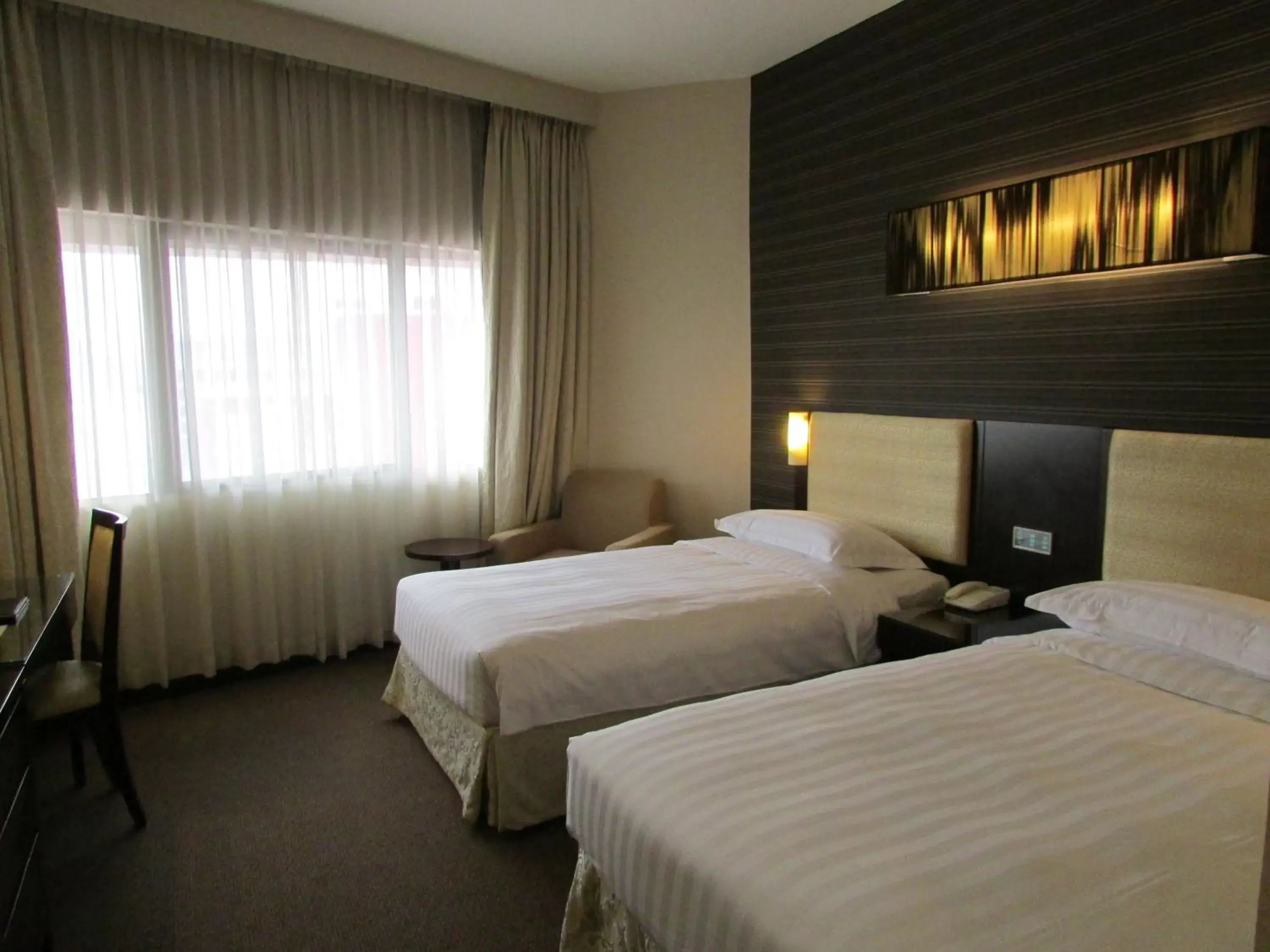 Day, Bed in Hotel Royal Queens Day, Bed in Hotel Royal Queens