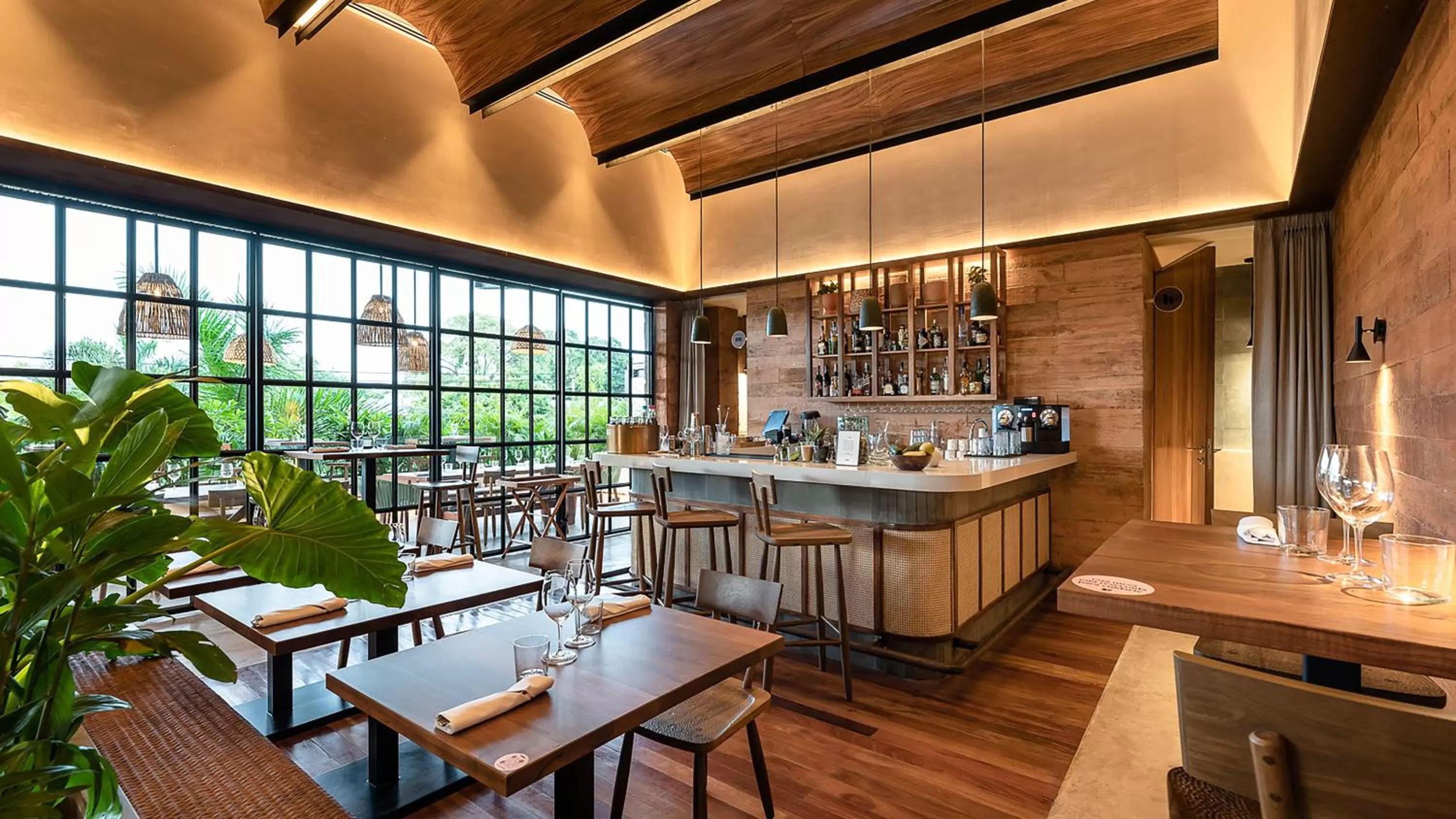 Restaurant/places to eat in Las Brisas Merida