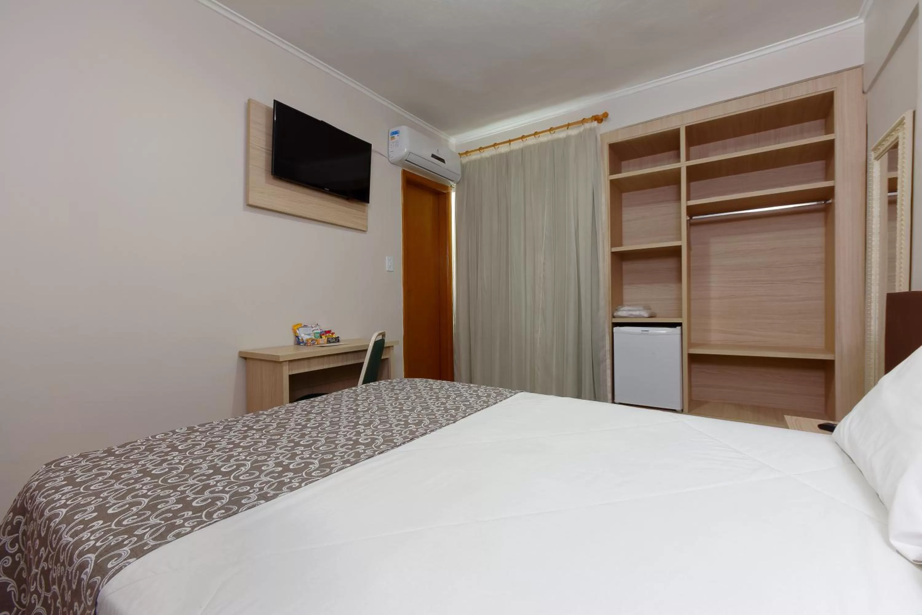 Bed in Fênix Hotel Bom Retiro