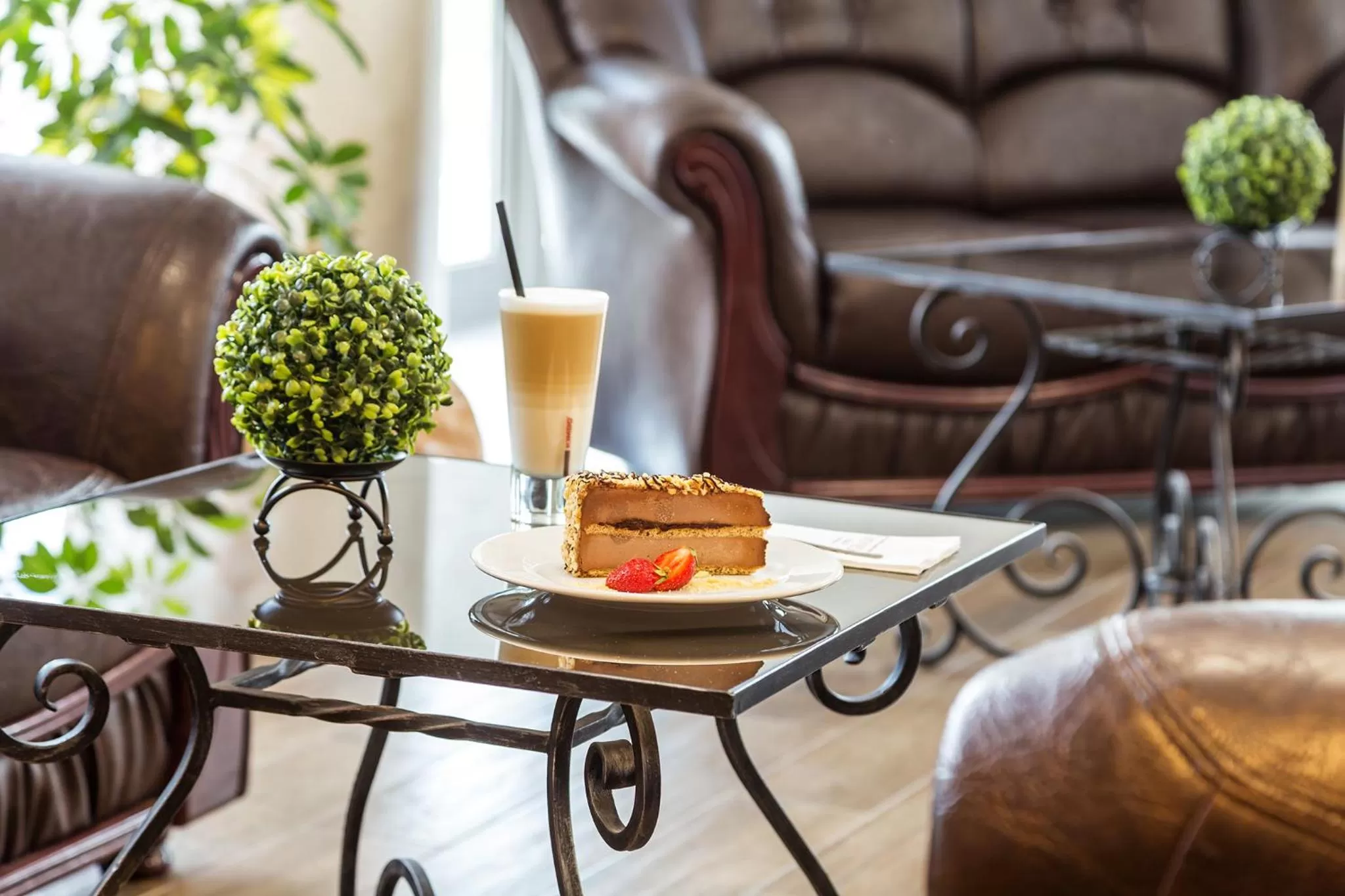 Food and drinks in Grami Hotel Sofia