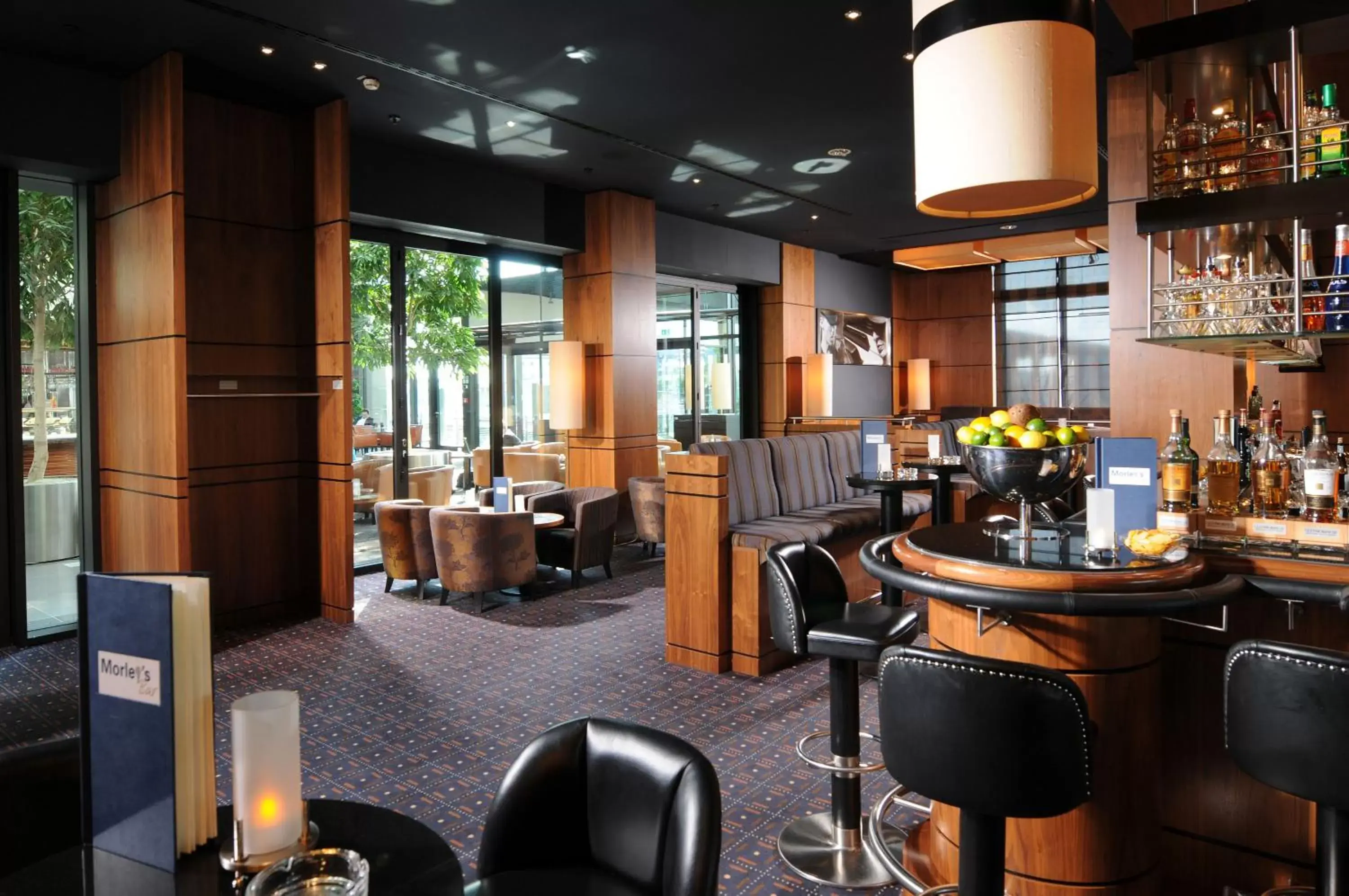 Lounge or bar, Restaurant/Places to Eat in Maritim Hotel Düsseldorf