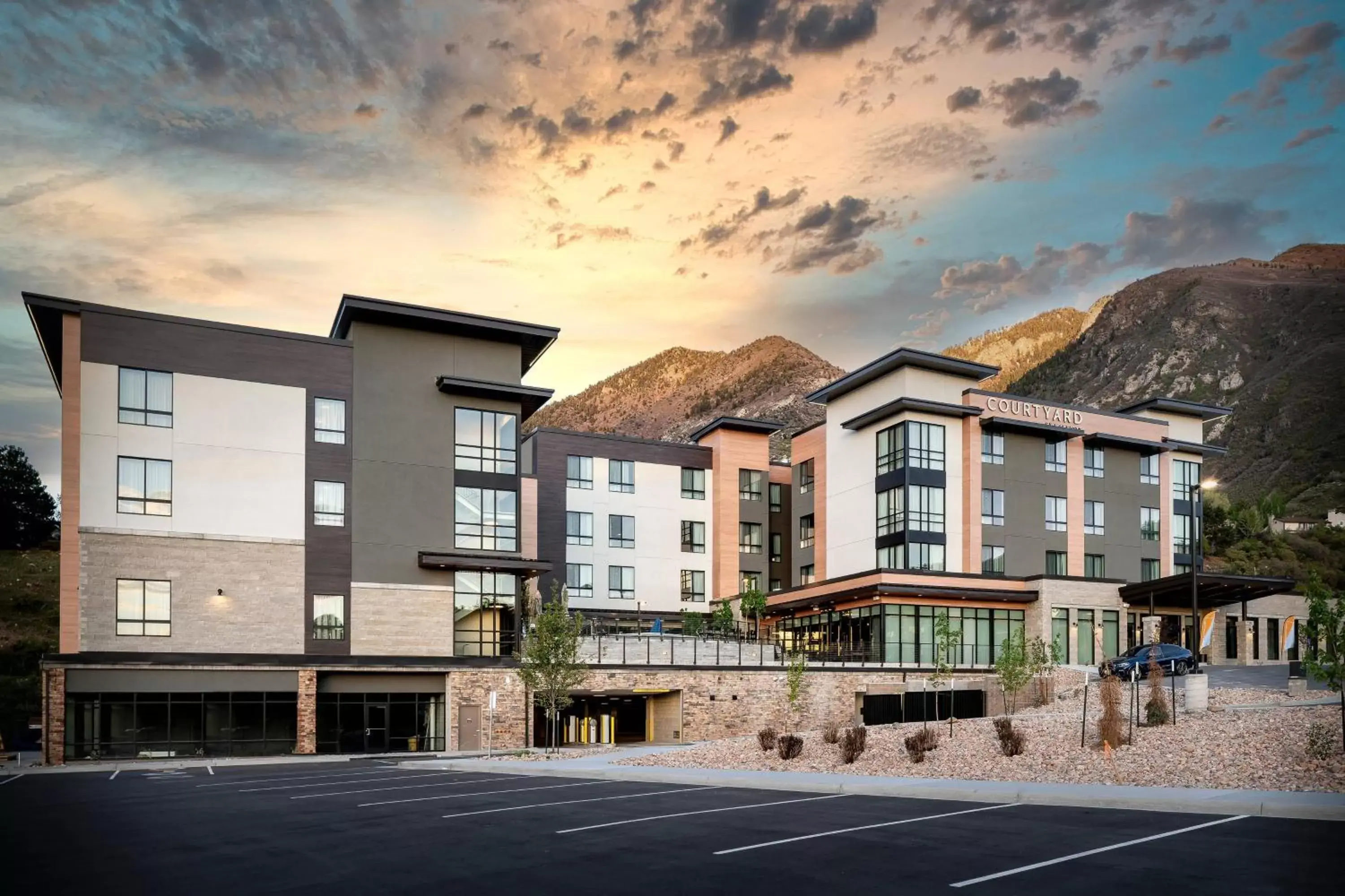 Property Building in Courtyard by Marriott Salt Lake City Cottonwood
