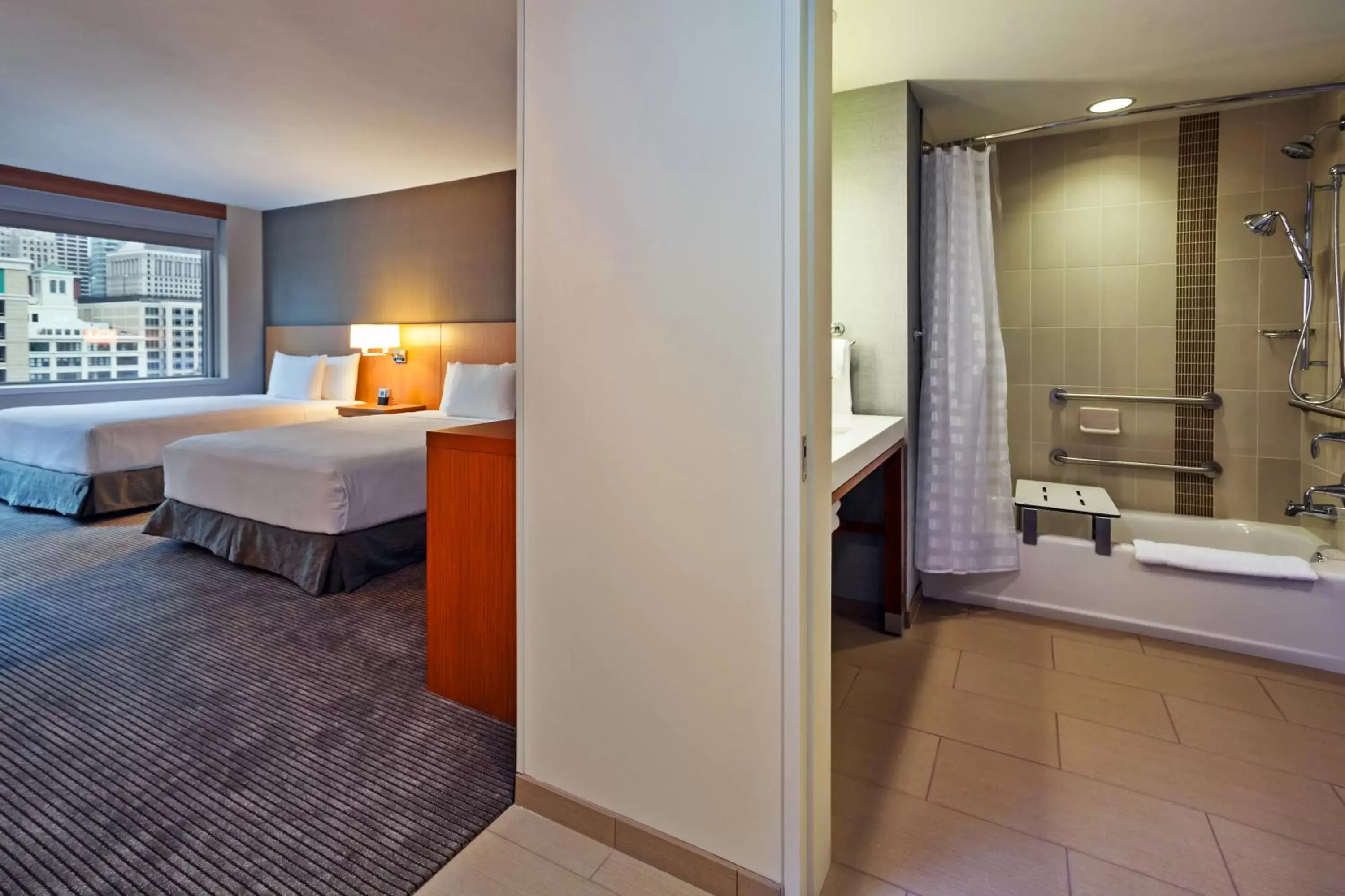 Queen Room with Two Queen Beds and Accessible Tub - Disability Access in Hyatt Place Chicago River North