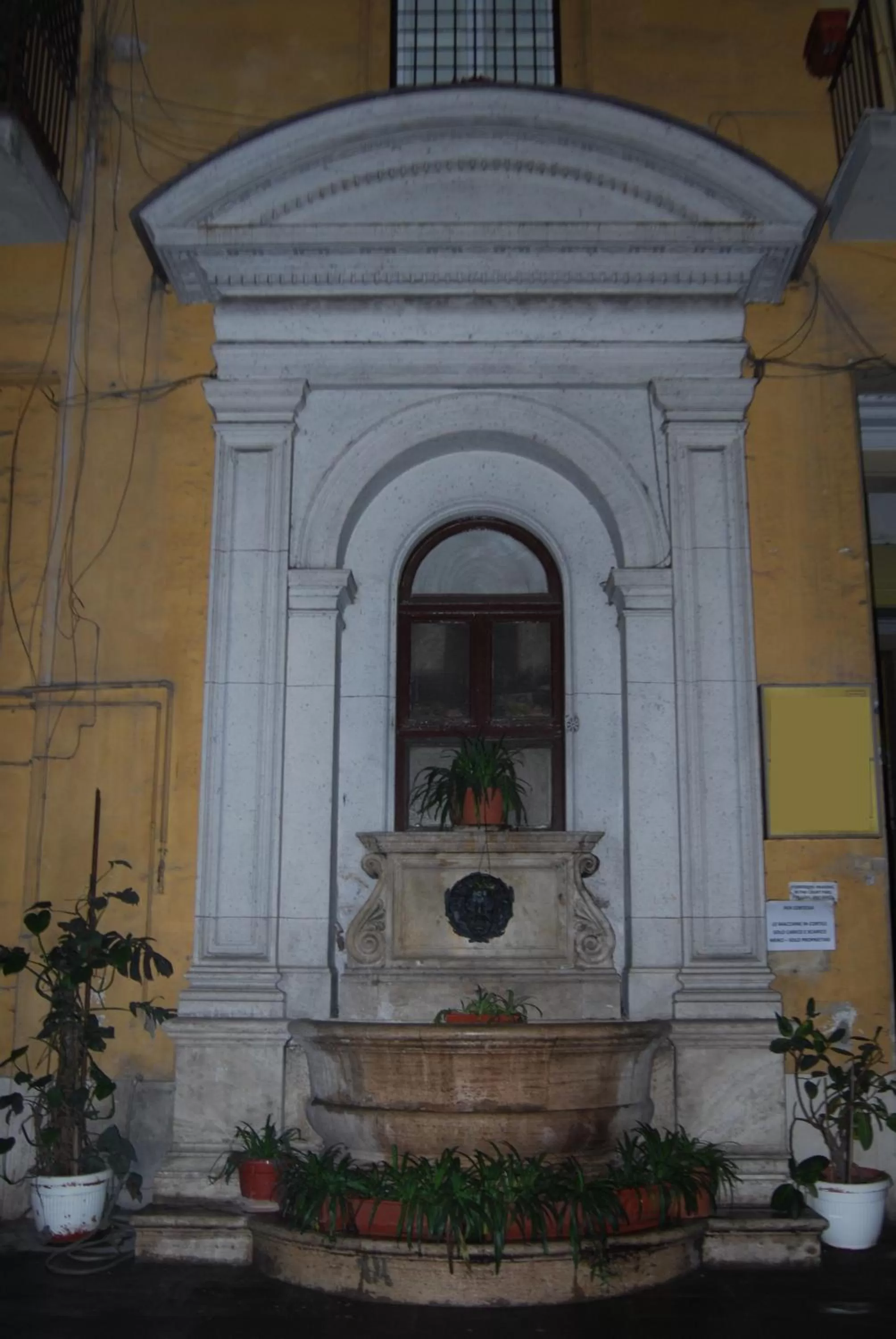 Decorative detail in B&B Roma Royal Residence