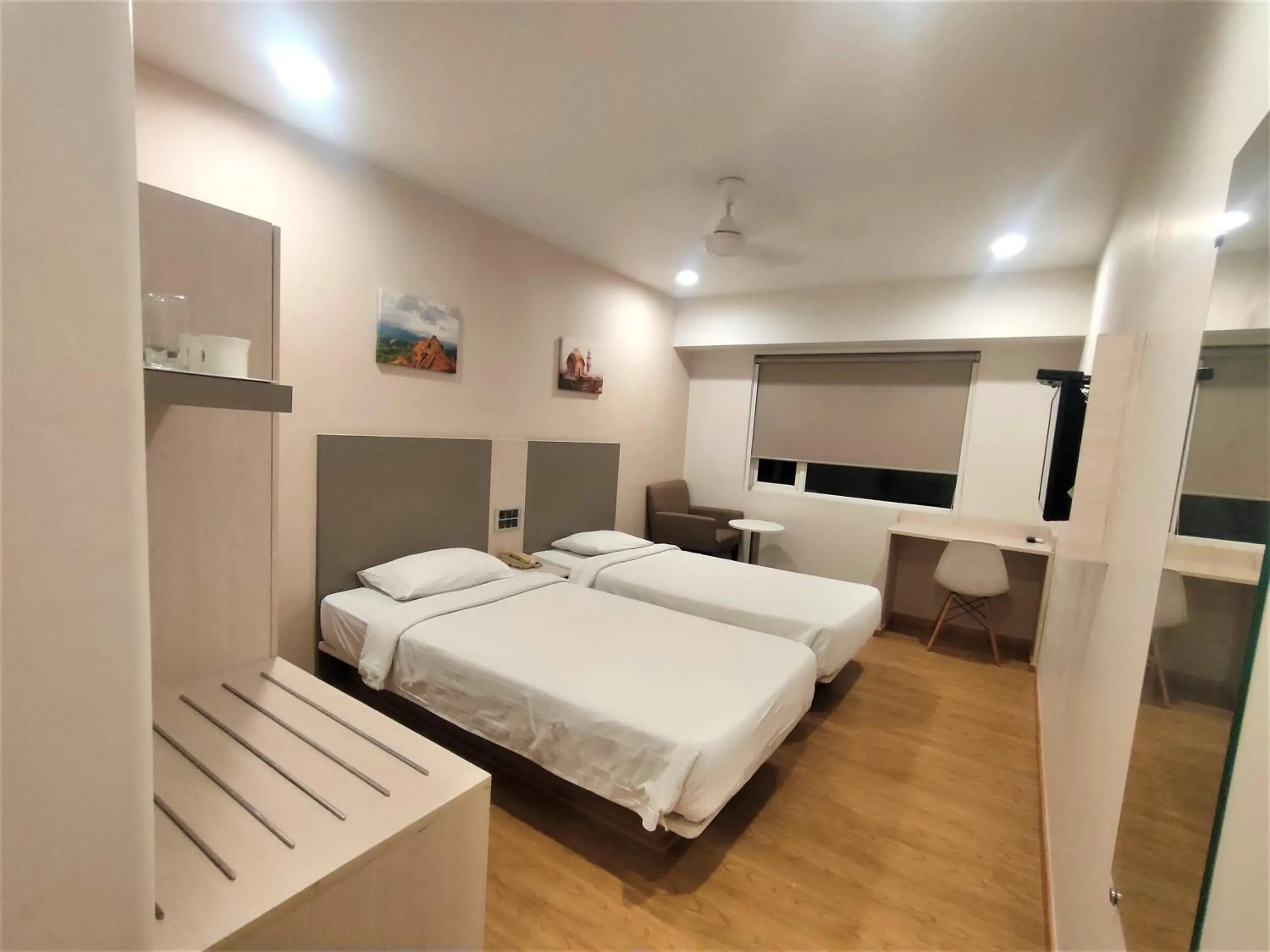 Bed in Ginger Hotel Pune - Pimpri