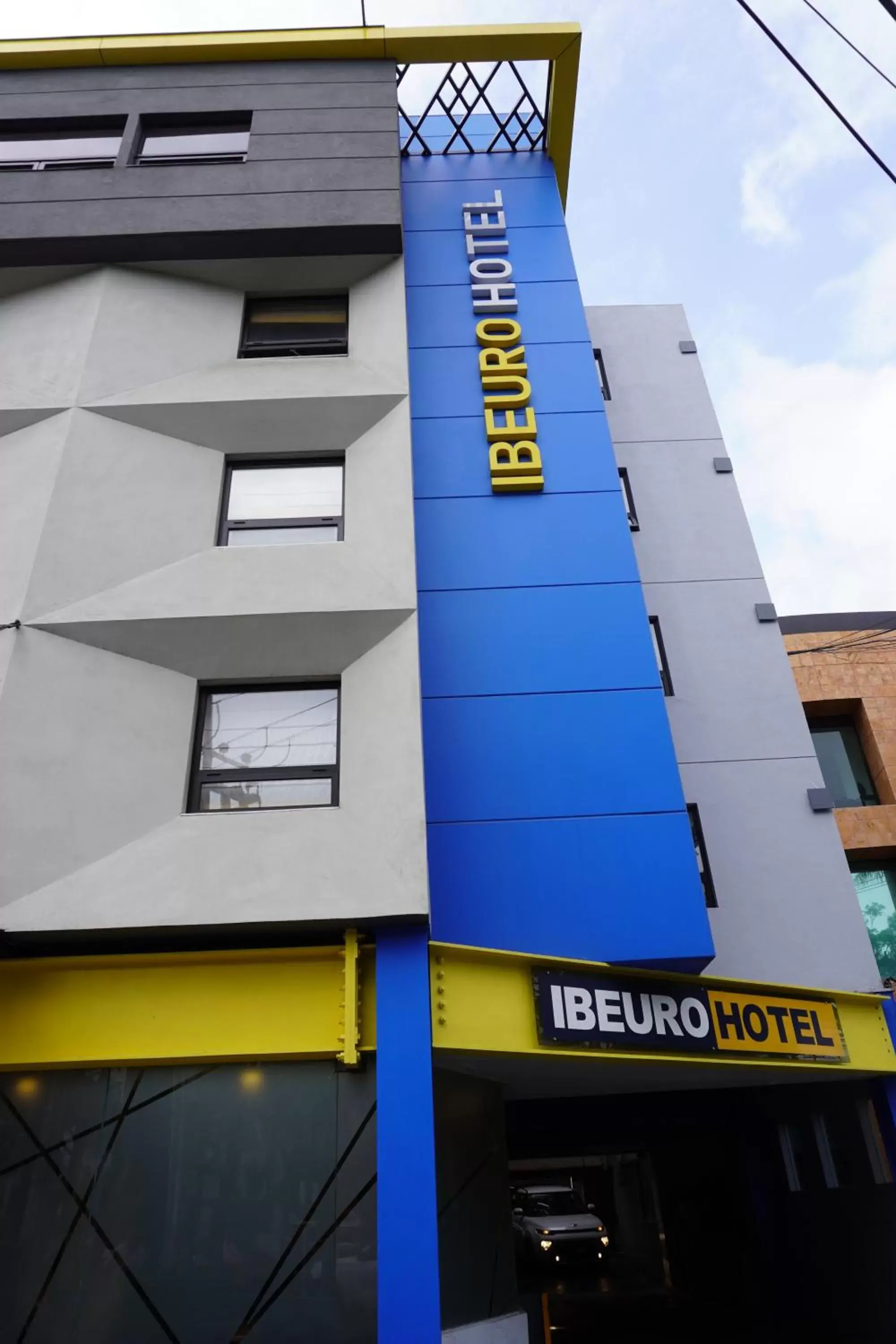 Property building in Ibeurohotel Guadalajara Expo