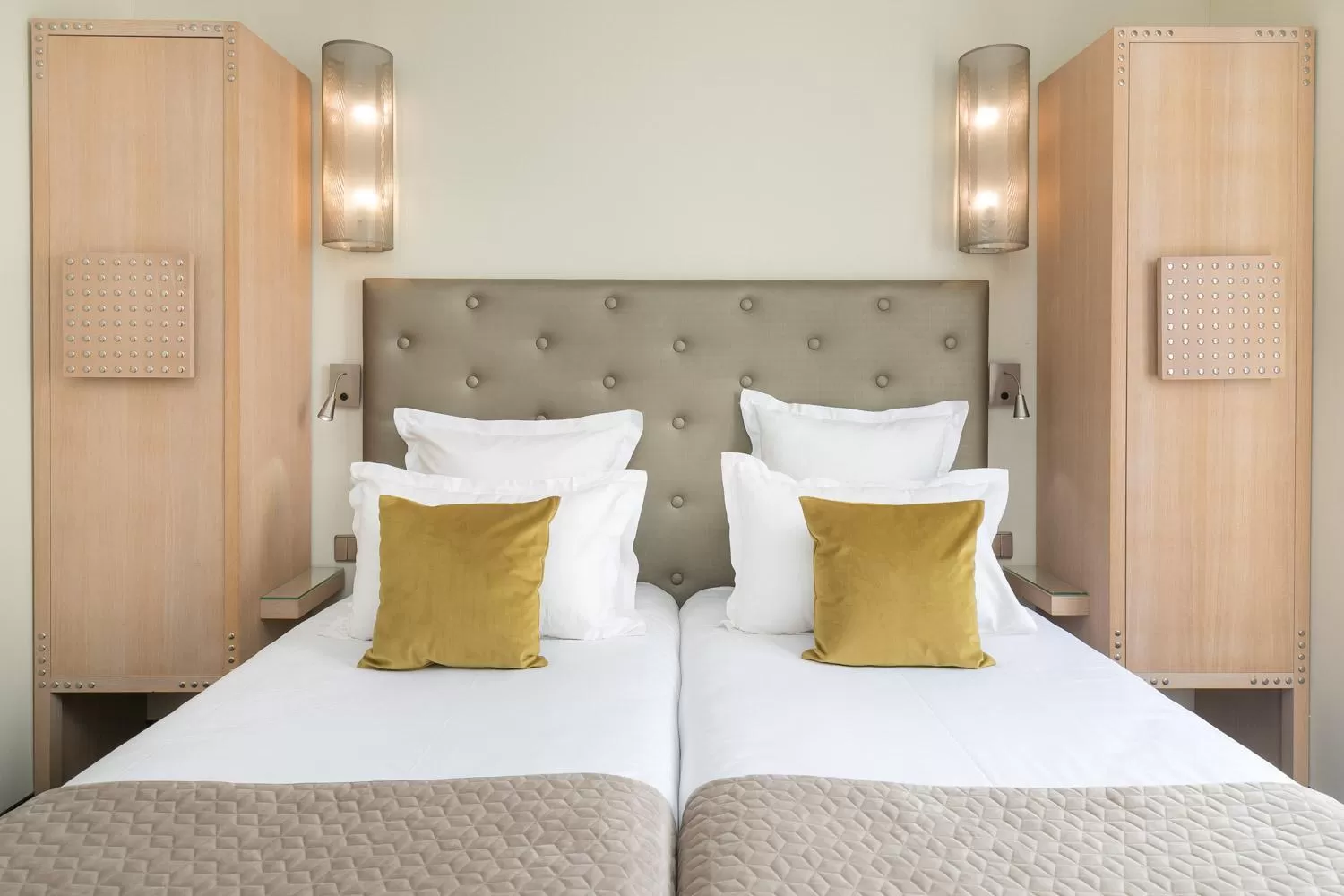 Standard Twin Room in Hôtel Le Cardinal