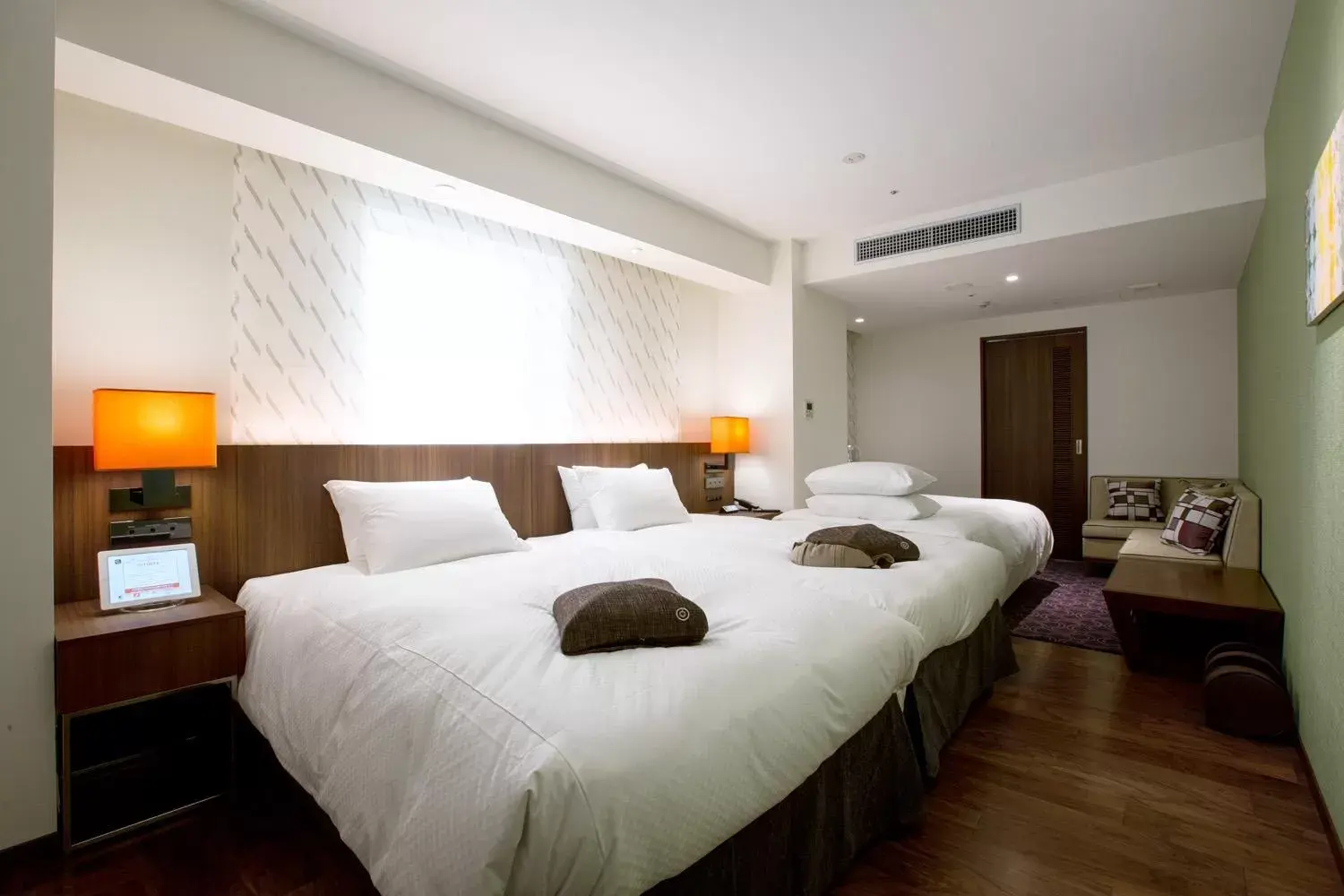 Bed in HOTEL FORZA HAKATAEKI CHIKUSHI-GUCHI Ⅰ
