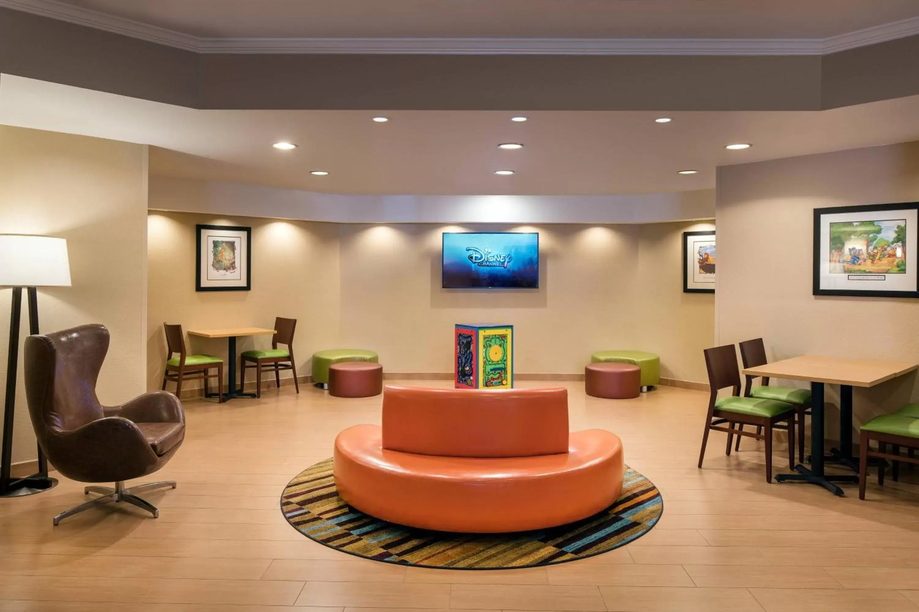 Lobby or reception in Fairfield by Marriott Anaheim Resort