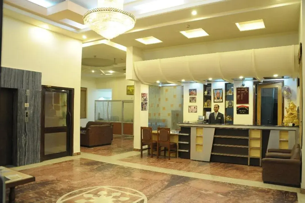 Lobby or reception in Hotel Ganga Ratan