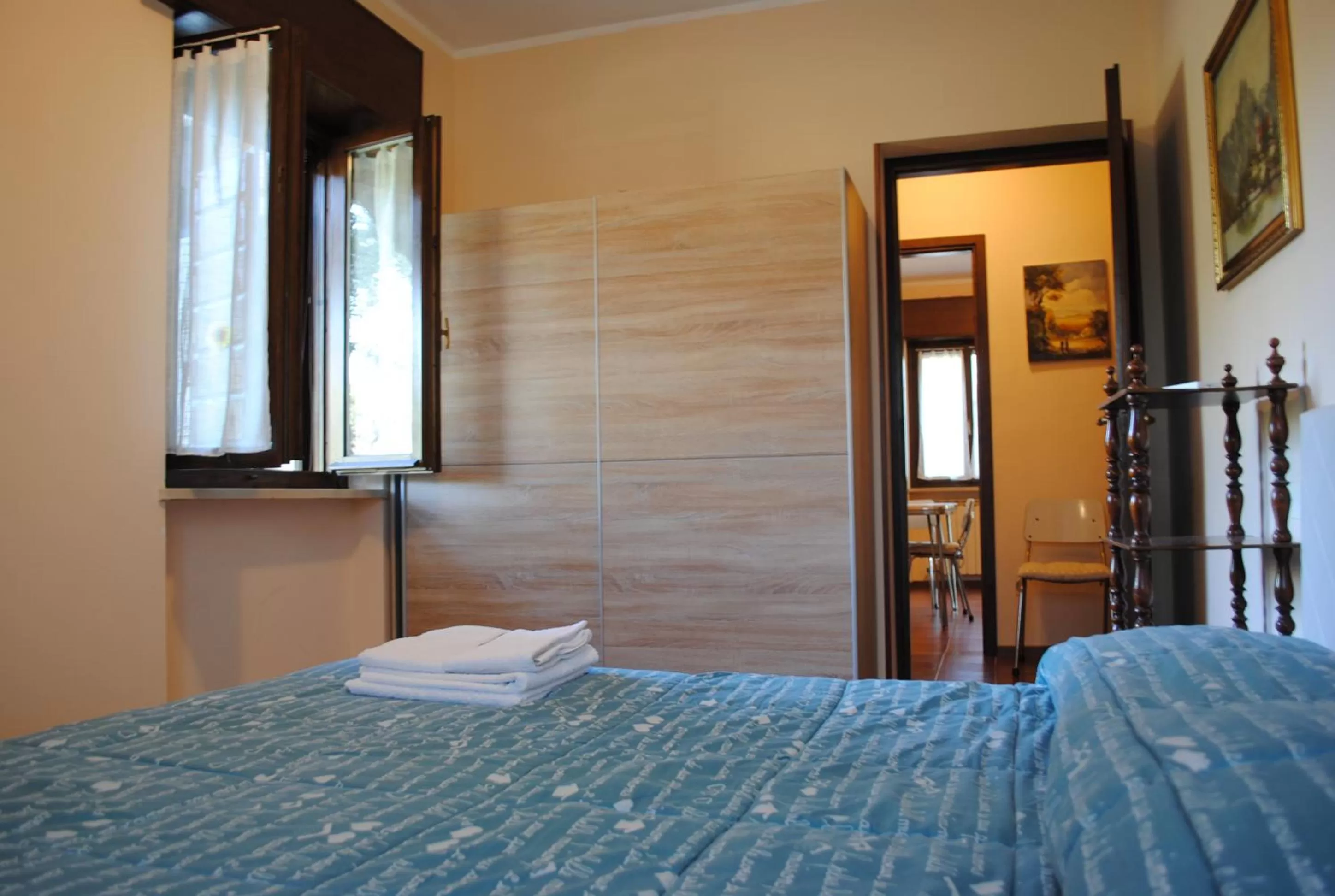 Photo of the whole room, Bed in AGRITURISMO MELOGRANO D'ORO