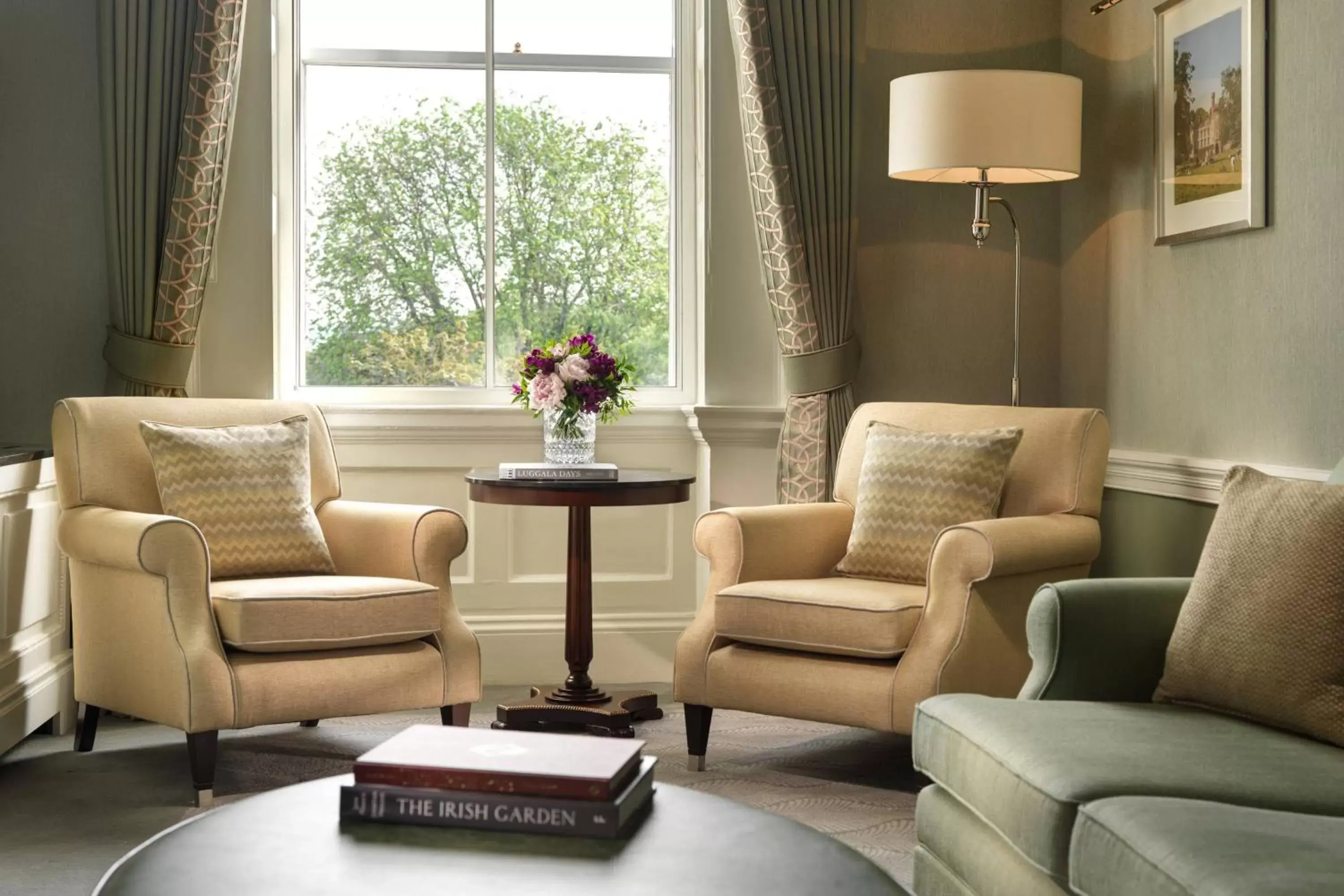 Bedroom, Seating Area in The Shelbourne, Autograph Collection