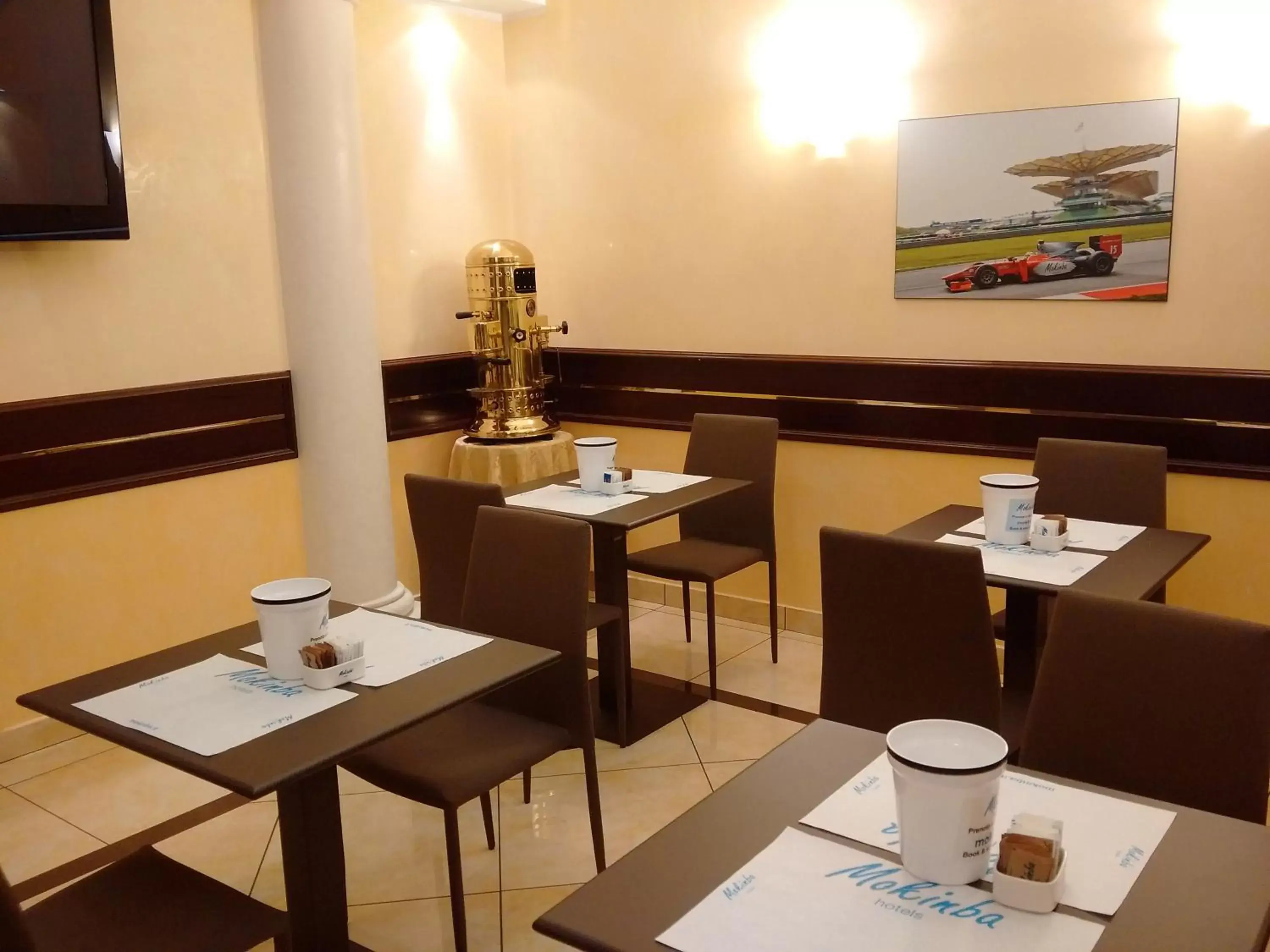 Restaurant/Places to Eat in Mokinba Hotels Baviera