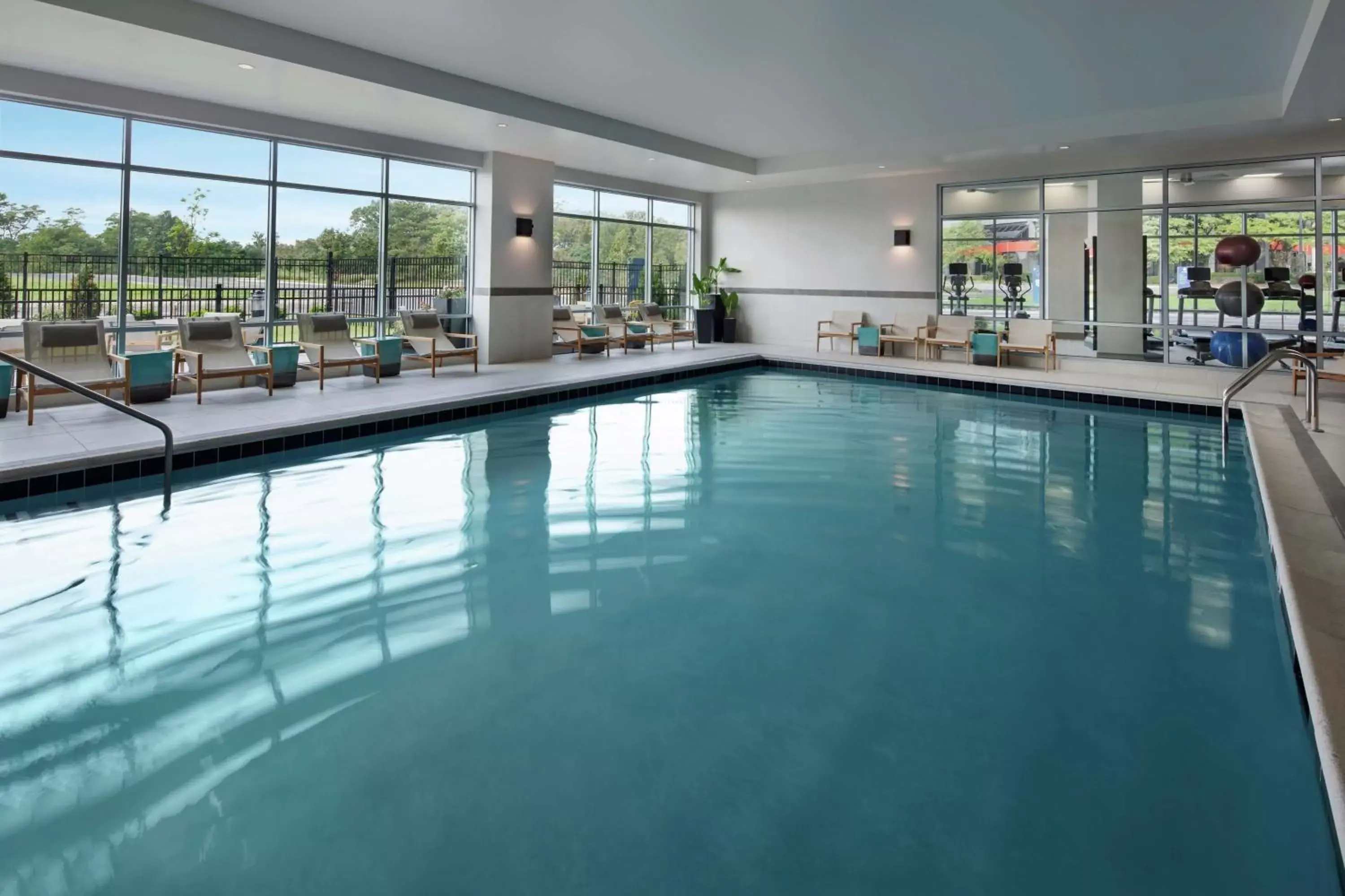 Pool view, Swimming Pool in Hampton Inn & Suites Teaneck/Glenpointe