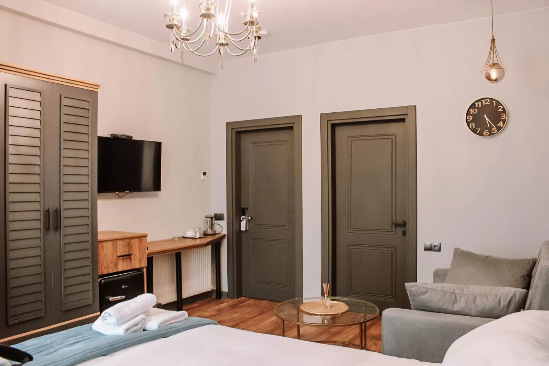 TV and multimedia in Trinity Hotel