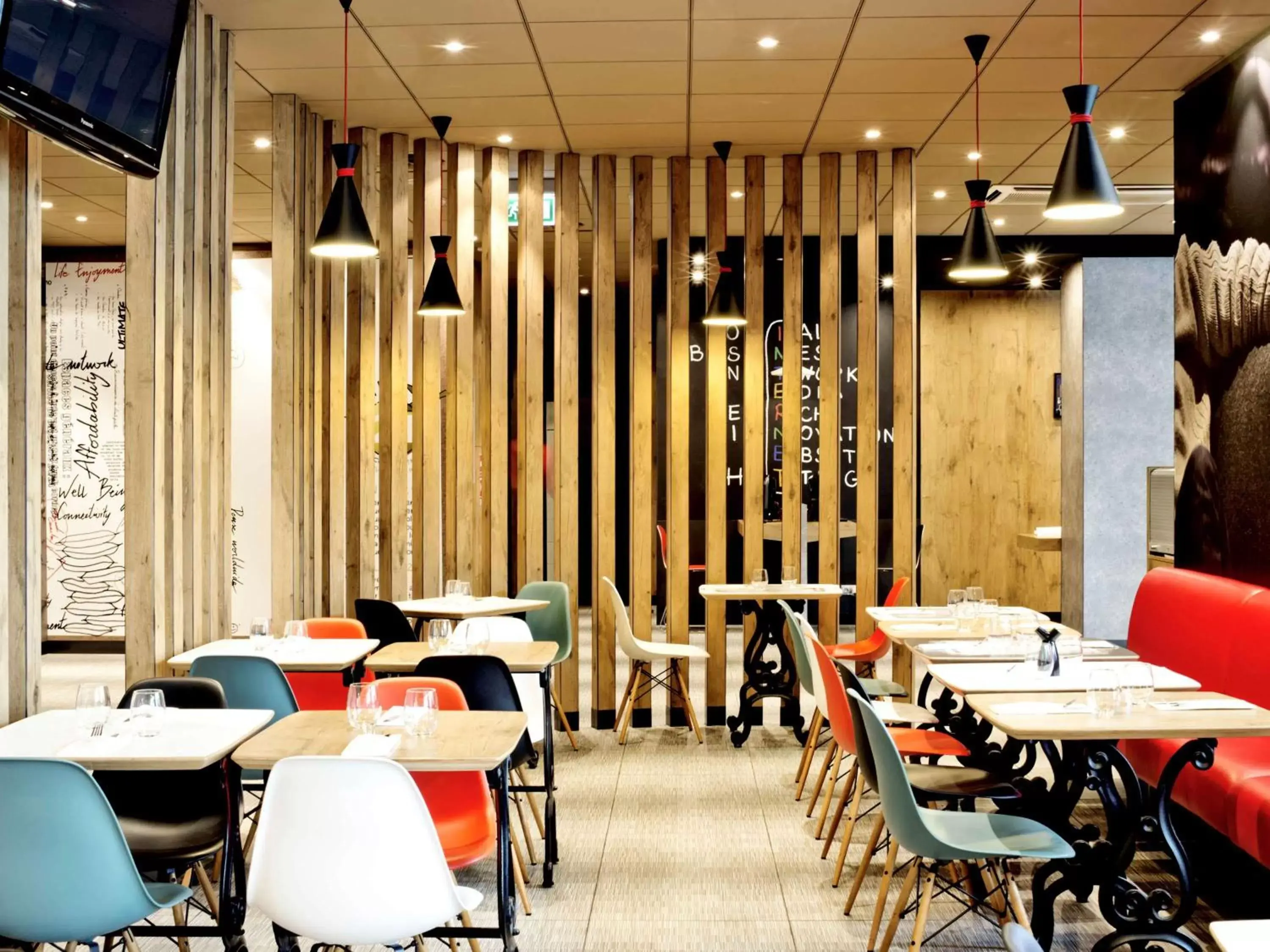 Restaurant/Places to Eat in Hotel Ibis Krakow Centrum
