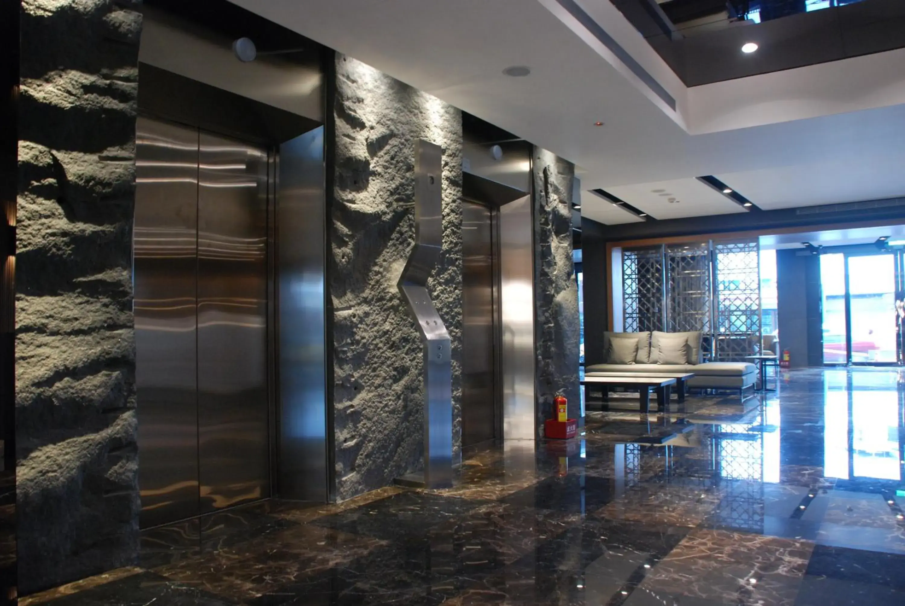 Lobby or reception in Park City Hotel - Hualien Vacation