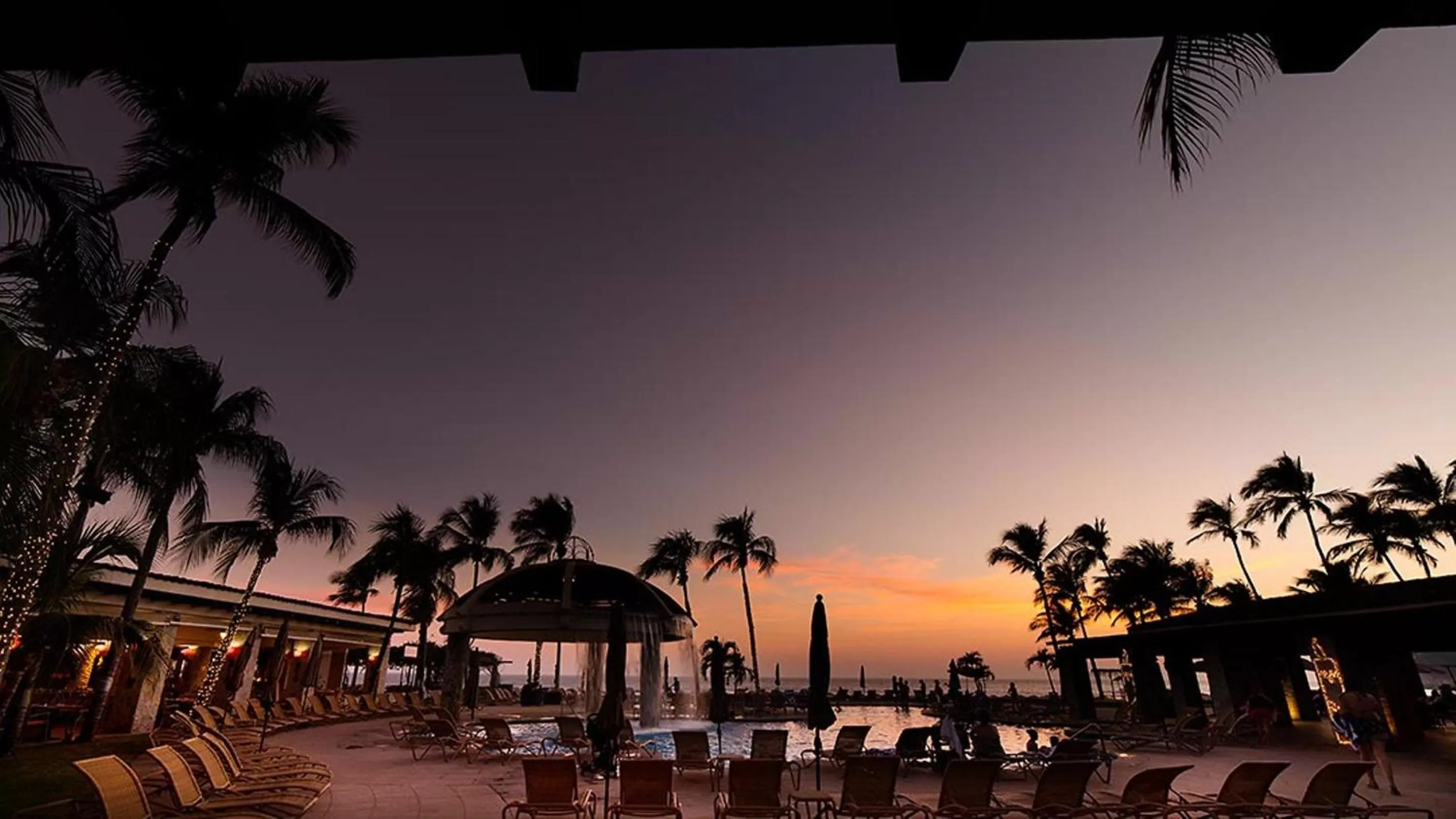 Sunset in Pierre Mundo Imperial Riviera Diamante Acapulco