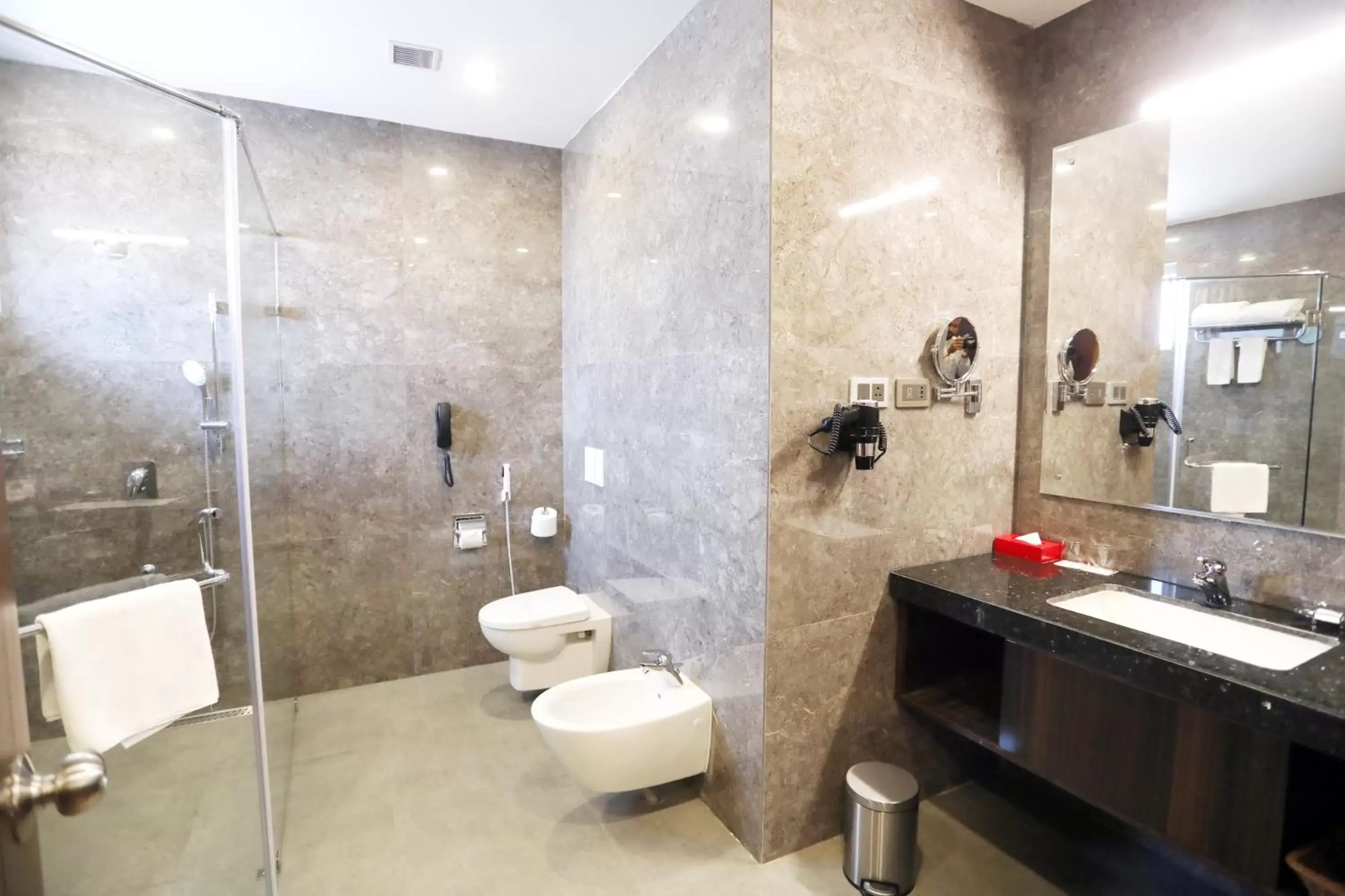 Bathroom in Ramada Jamshedpur Bistupur