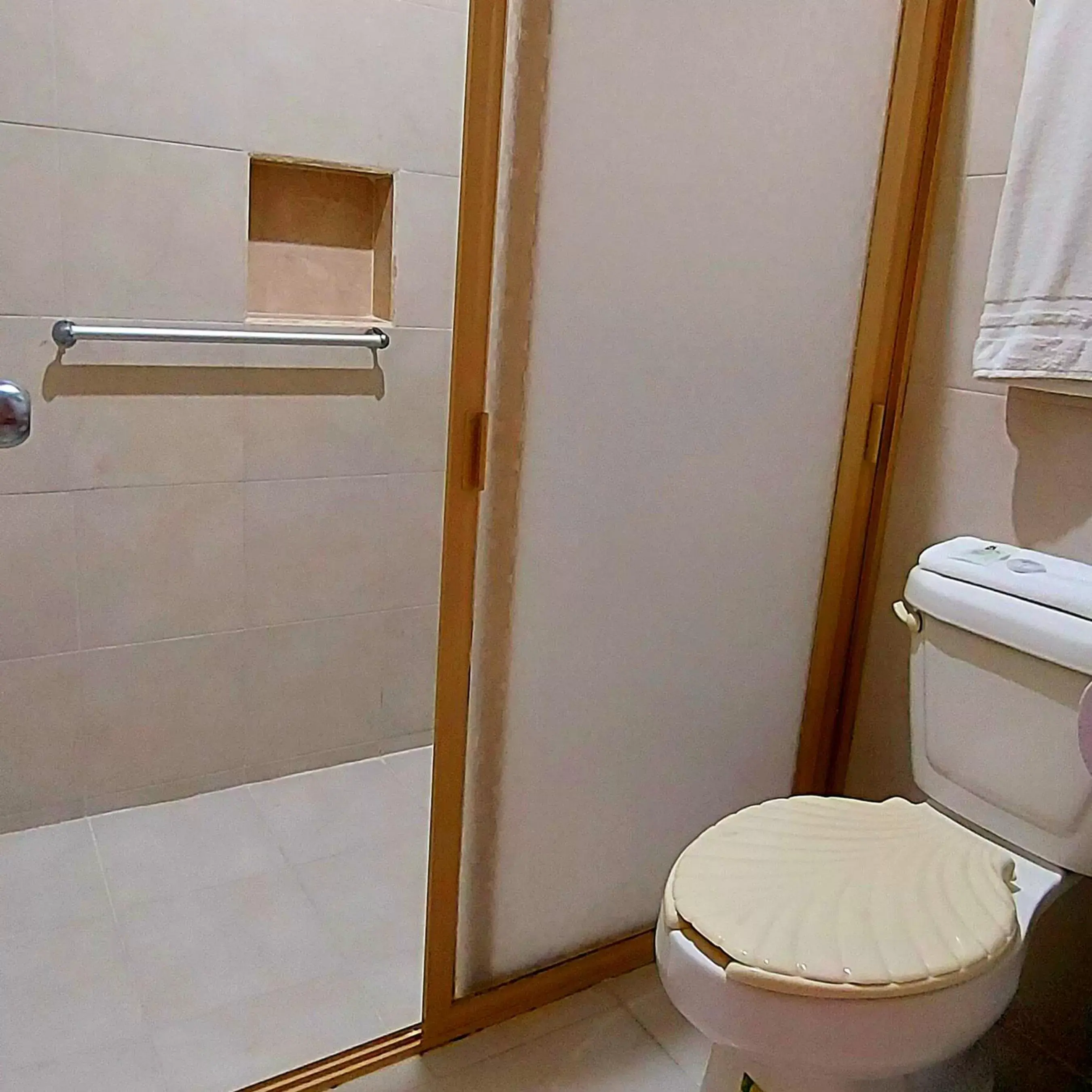 Bathroom in Hotel El Marques