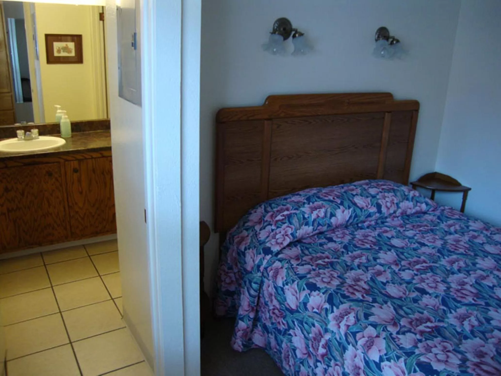 One-Bedroom Apartment in Roundhouse Resort