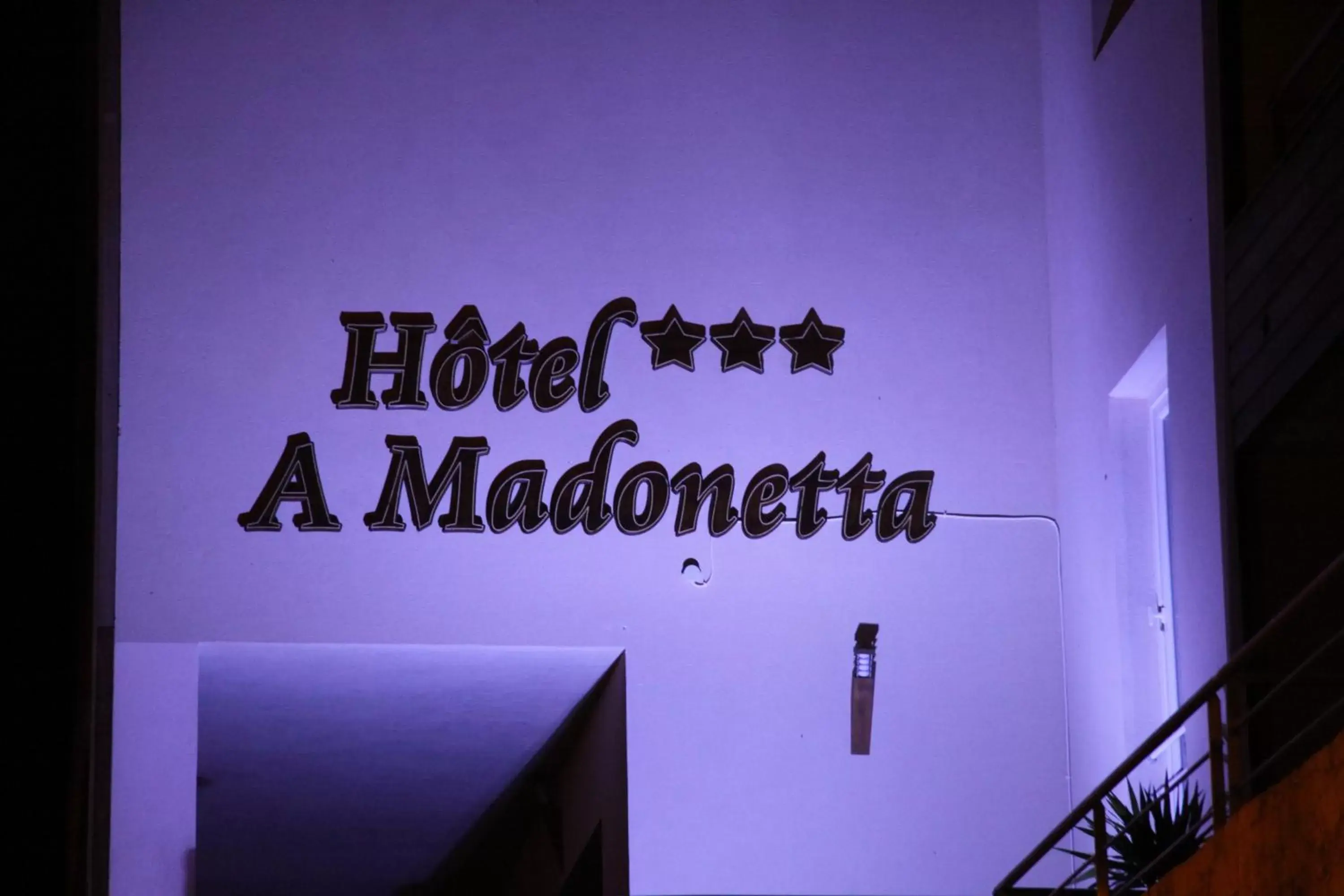 Facade/entrance in Hôtel A Madonetta