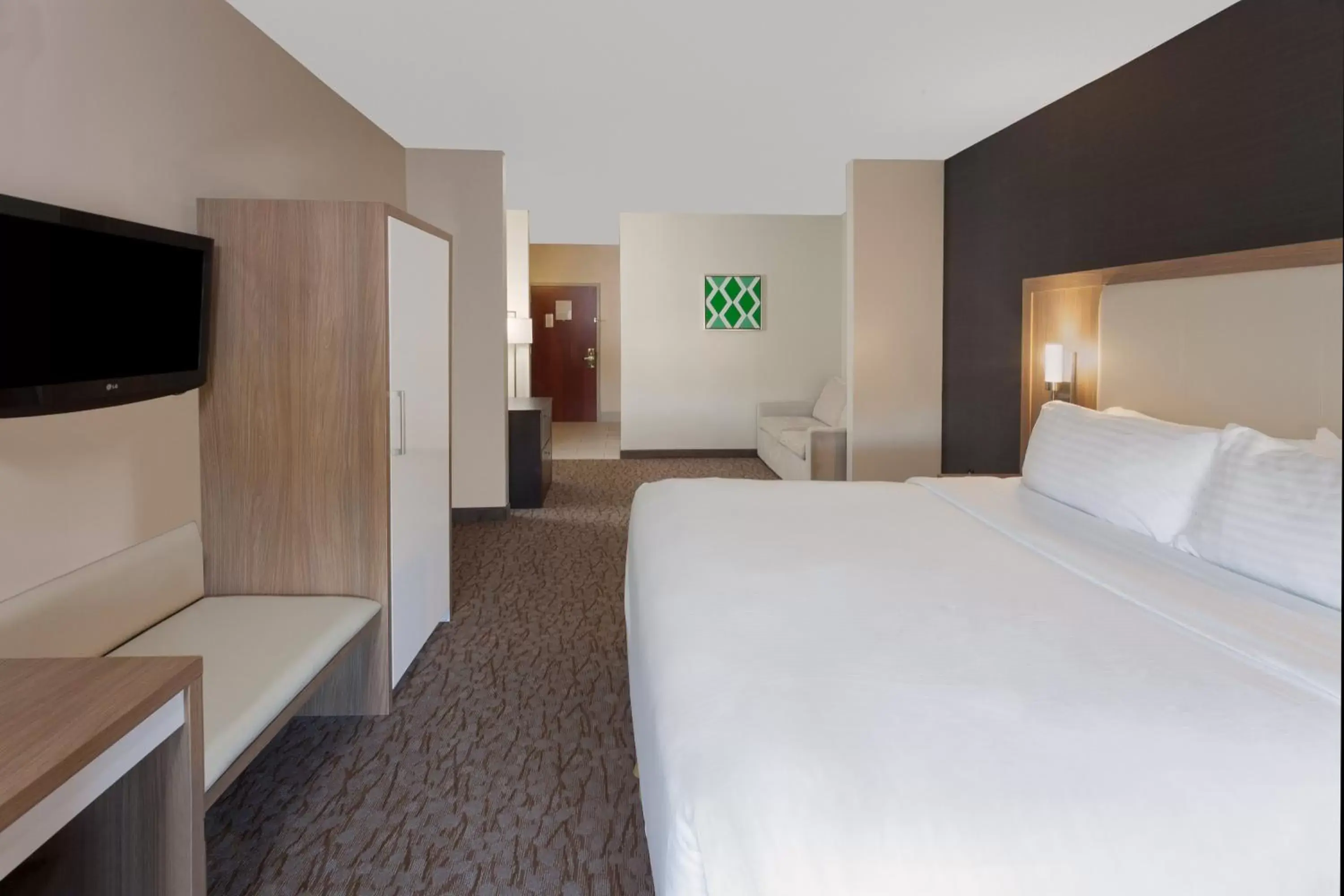 Photo of the whole room, Bed in Holiday Inn Express Hotel & Suites Brookville, an IHG Hotel