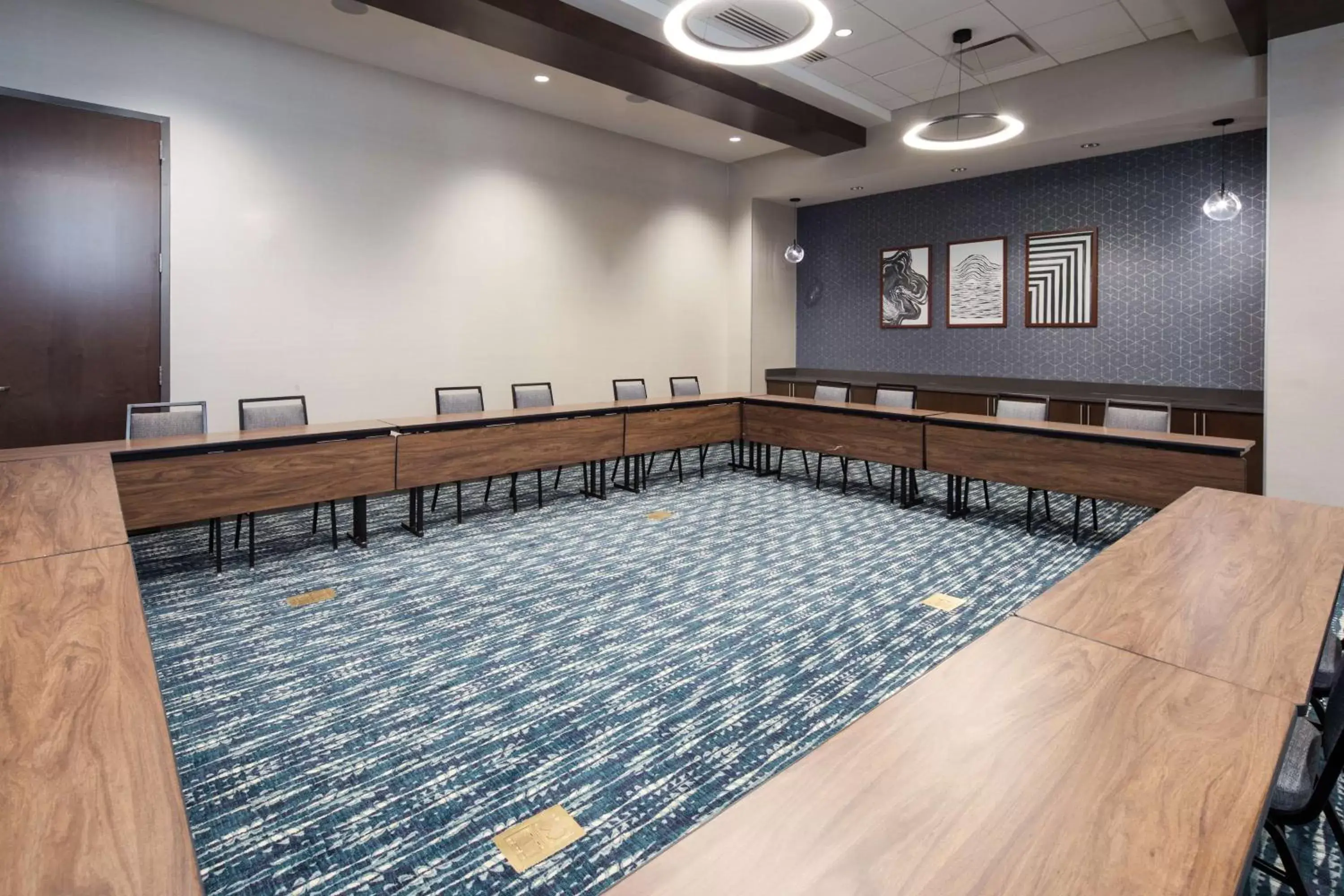 Meeting/conference room, Swimming Pool in Hampton Inn Smithfield Selma, NC