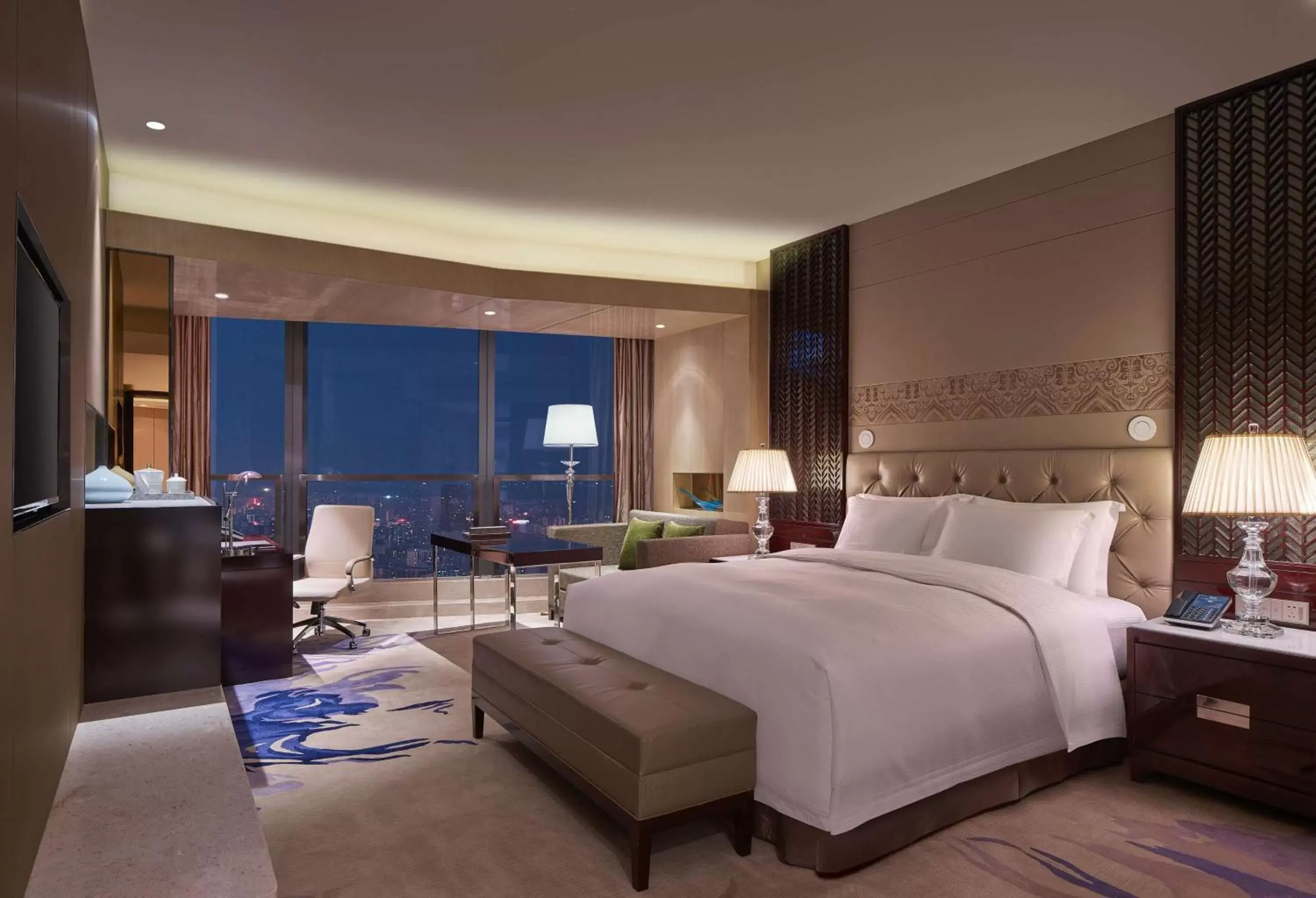 Bed in Hilton Haikou