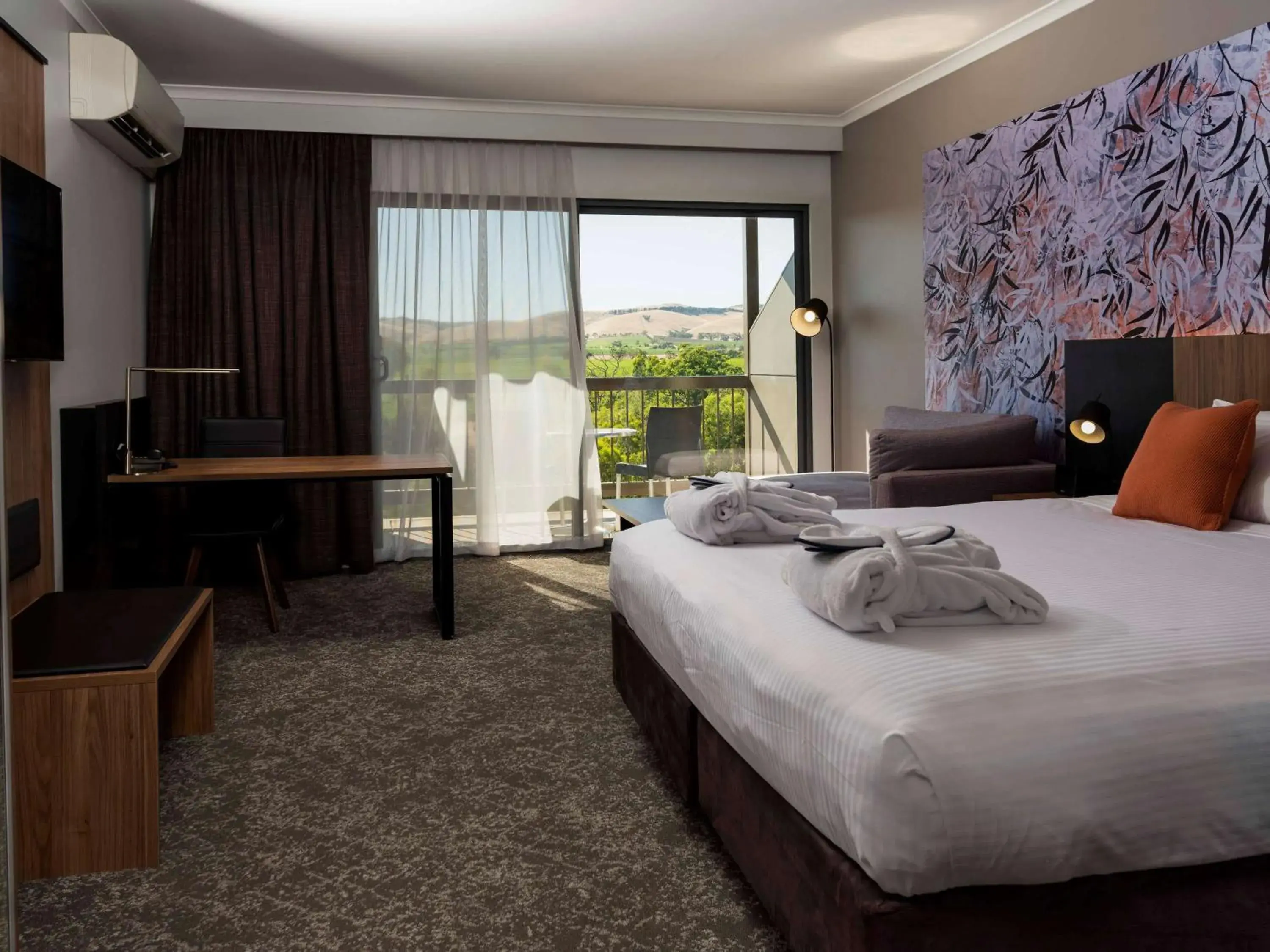 Photo of the whole room in Novotel Barossa Valley Resort