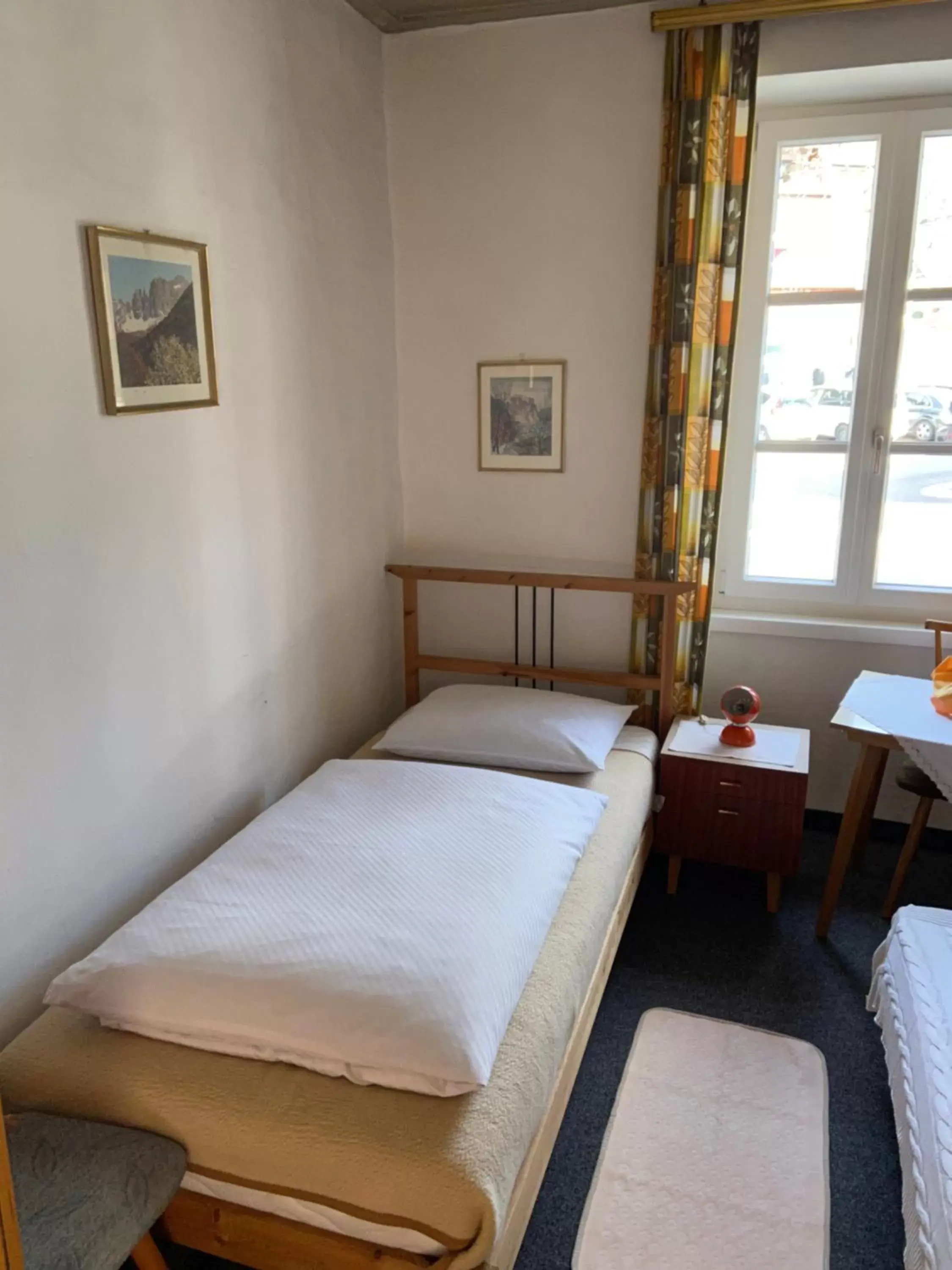 Bed in Gasthof Albergo Ressmair