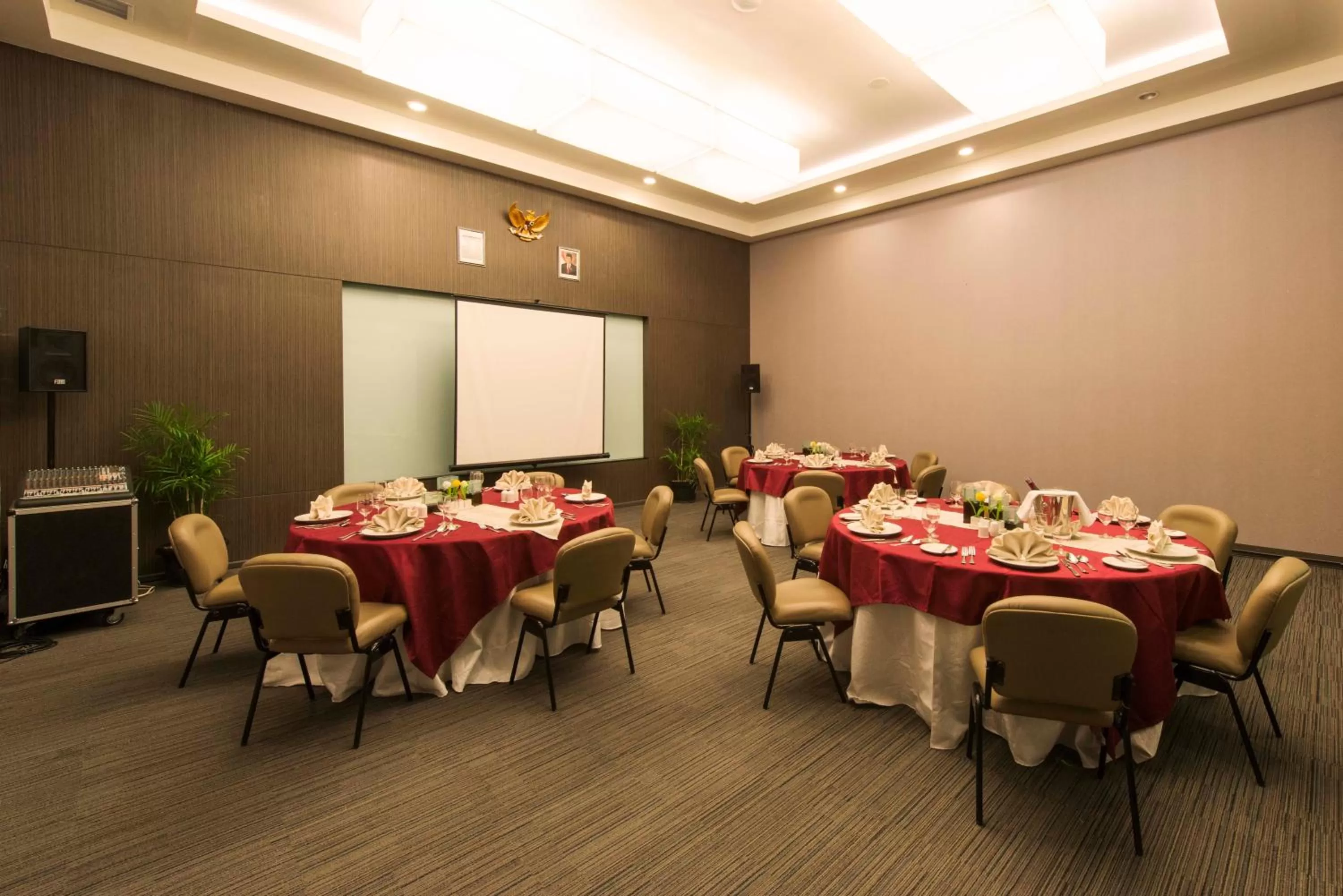 Business facilities in Pranaya Boutique Hotel