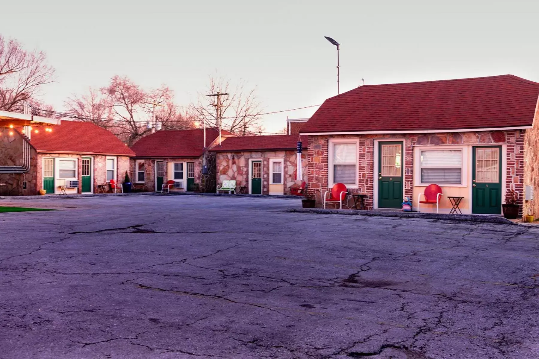 Property Building in Rockwood Motor Court