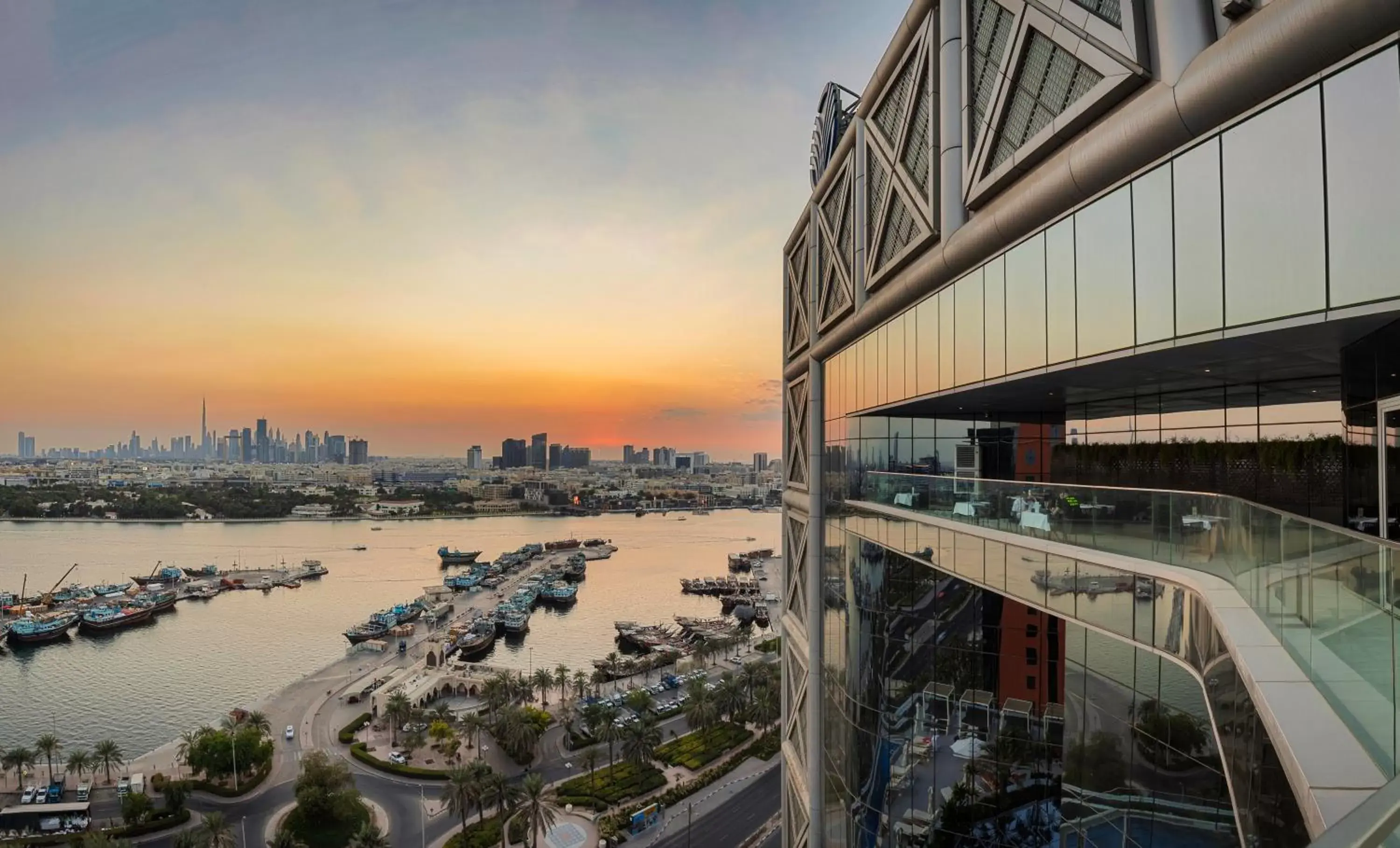 View (from property/room), Sunrise/Sunset in Al Bandar Rotana – Dubai Creek